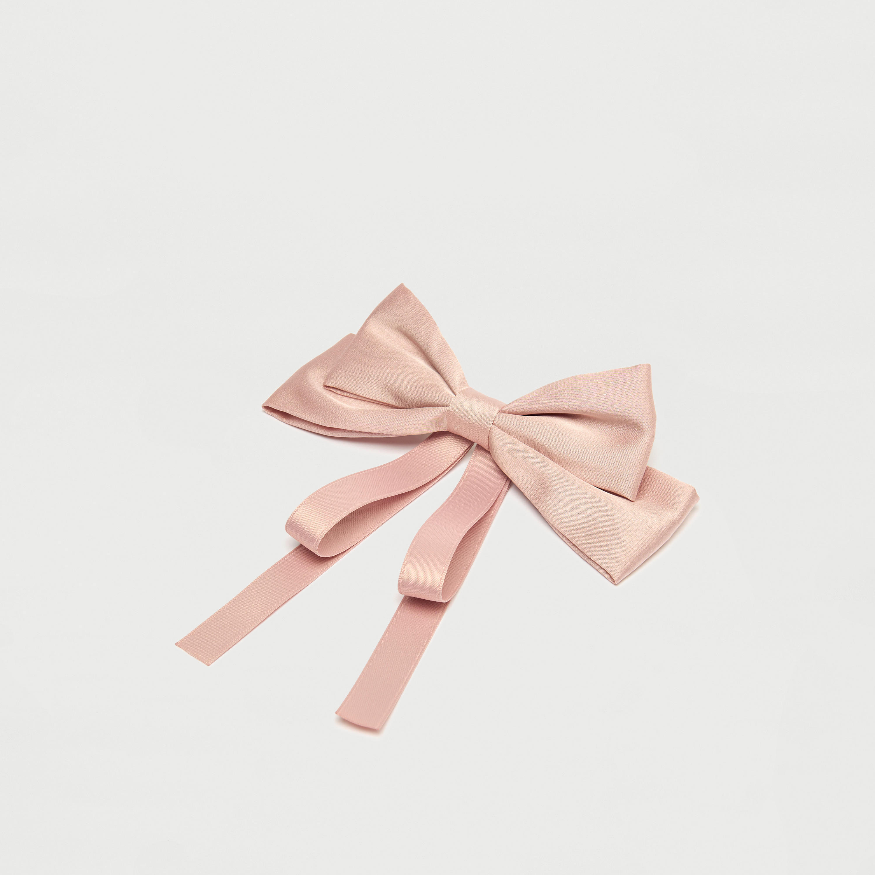 مشبك شعر بتصميم فيونكة-women-hairaccessories-clips-image-1