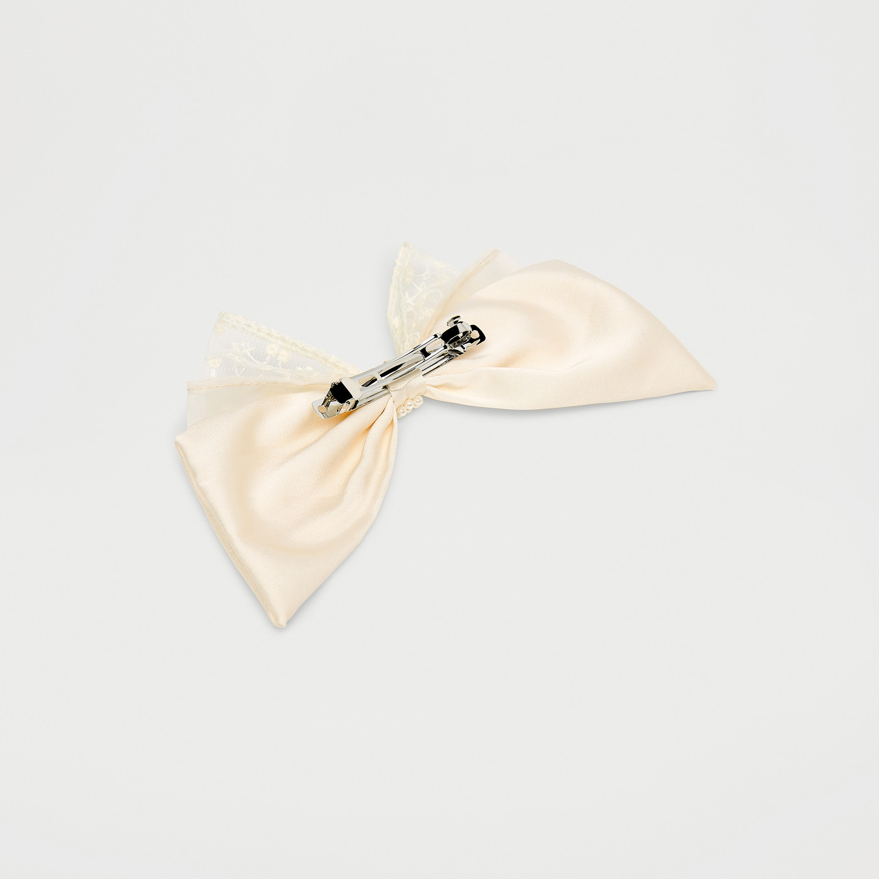 مشبك شعر فيونكة مزينة باللؤلؤ وبتفاصيل دانتيل-women-hairaccessories-clips-image-3