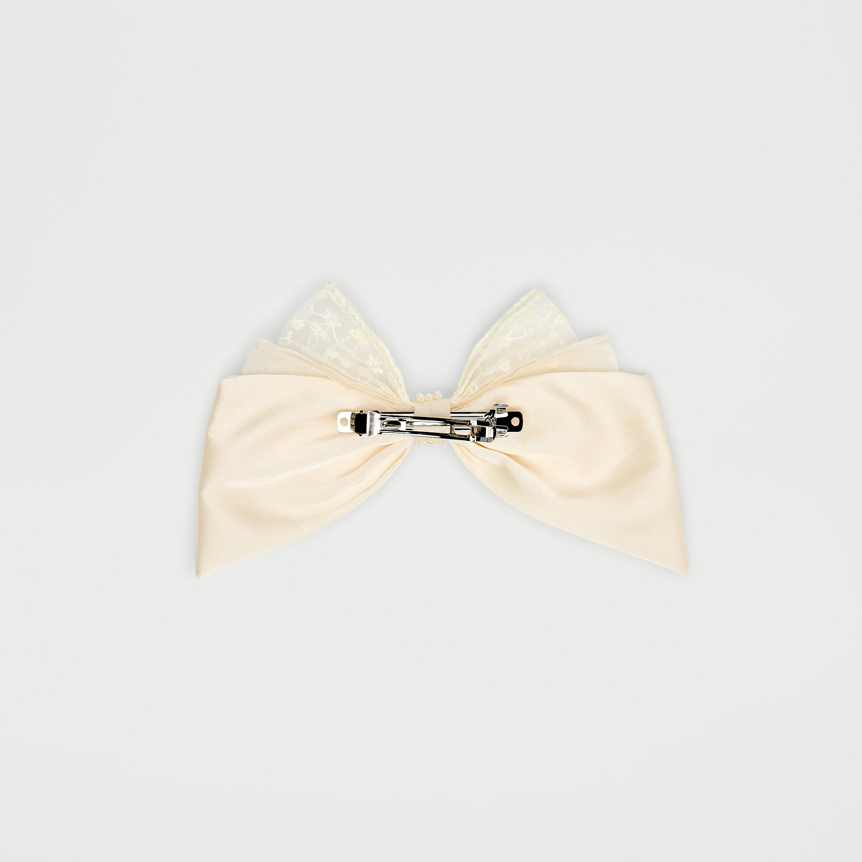 مشبك شعر فيونكة مزينة باللؤلؤ وبتفاصيل دانتيل-women-hairaccessories-clips-image-5