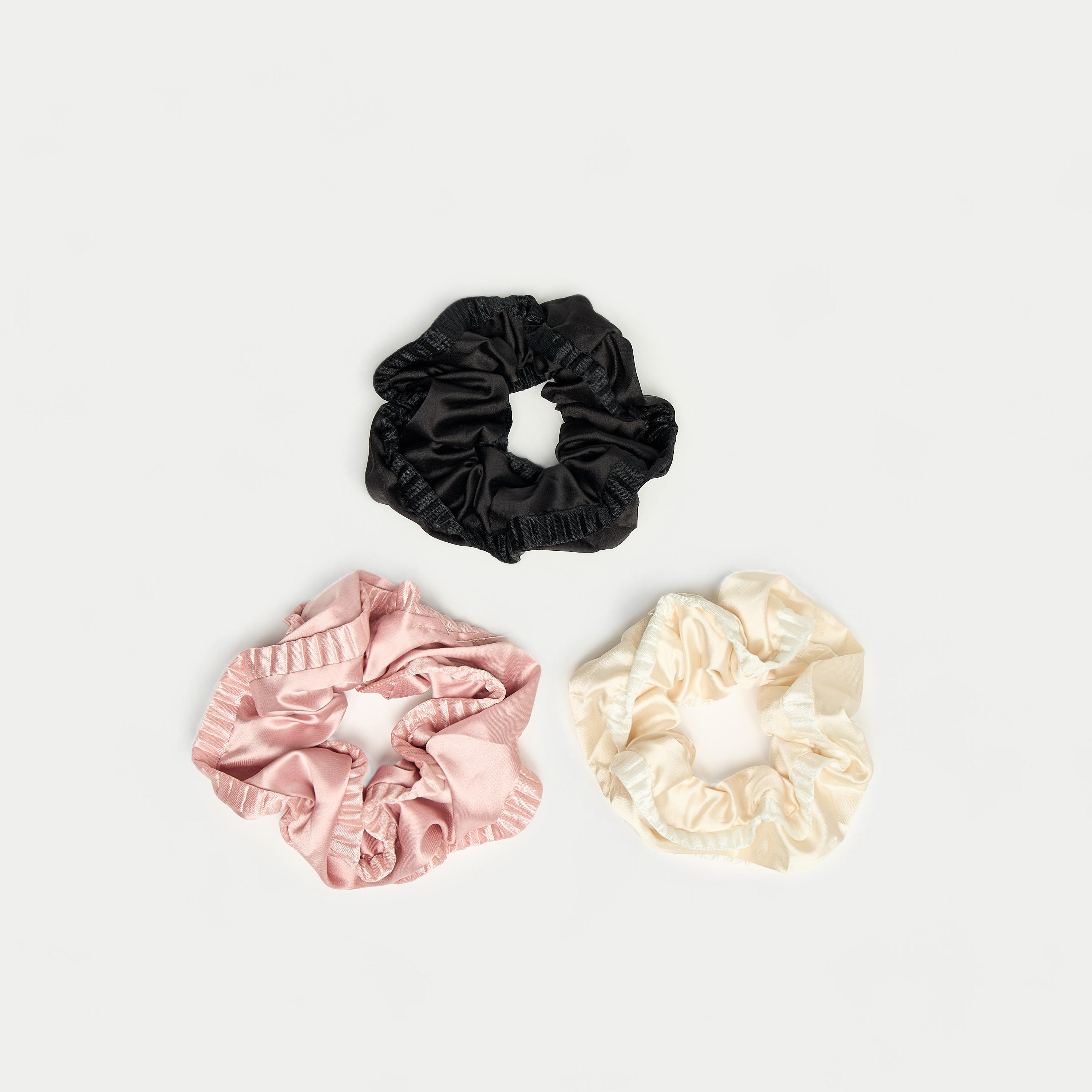 طقم ربطة شعر سكرانشي 3 قطع بارزة الملمس-women-hairaccessories-image-3