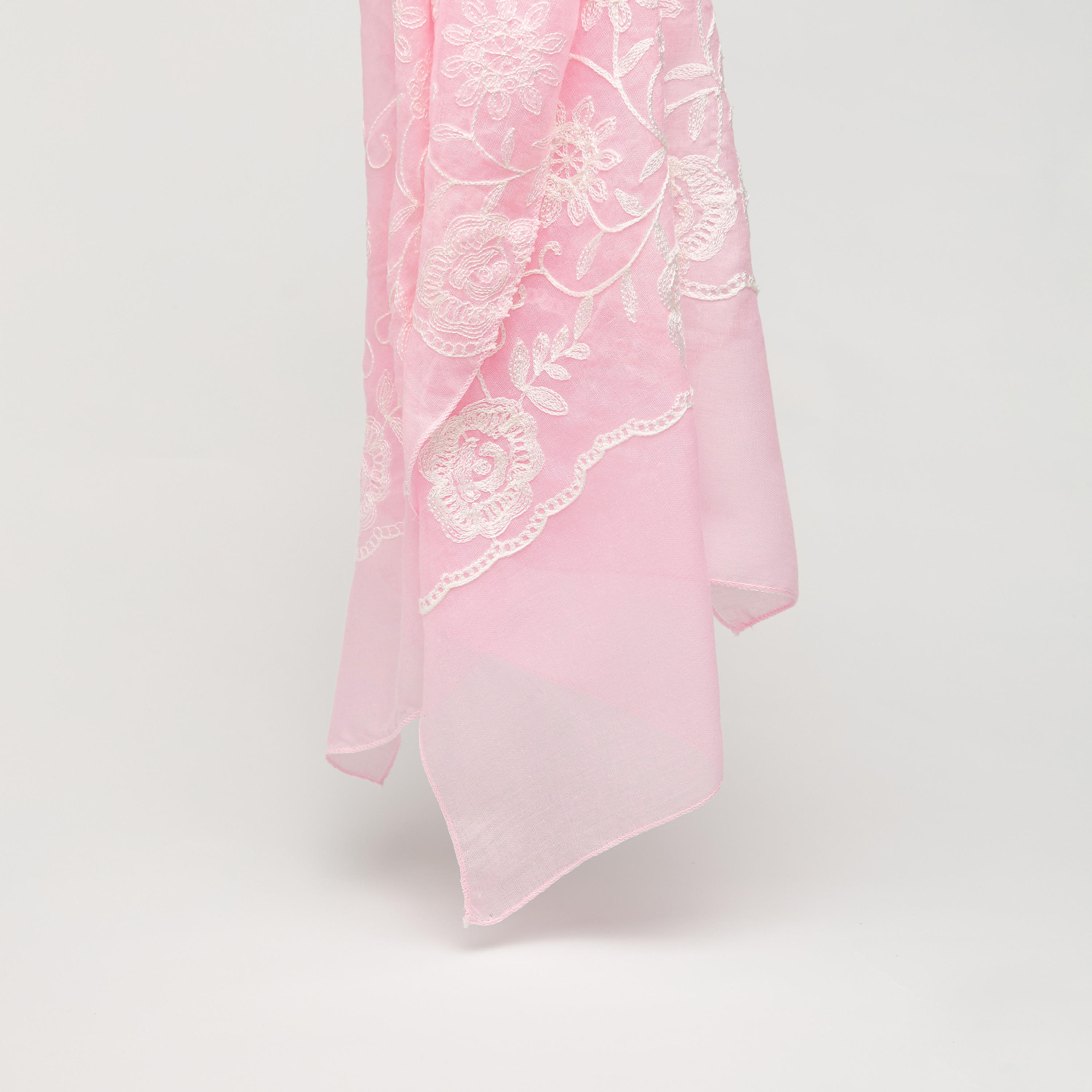 وشاح مُطرّز-women-clothingaccessories-scarves-image-1