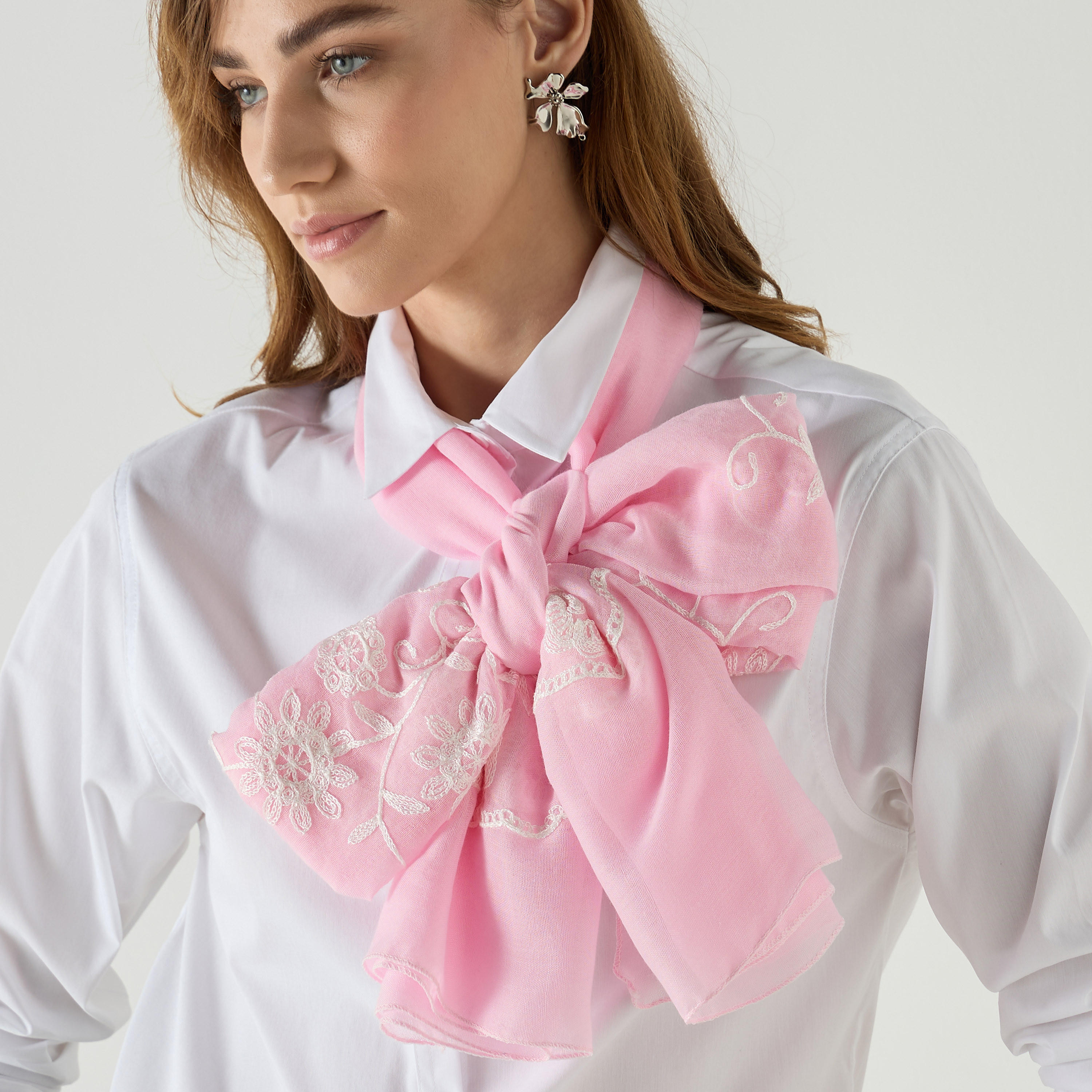 وشاح مُطرّز-women-clothingaccessories-scarves-image-2