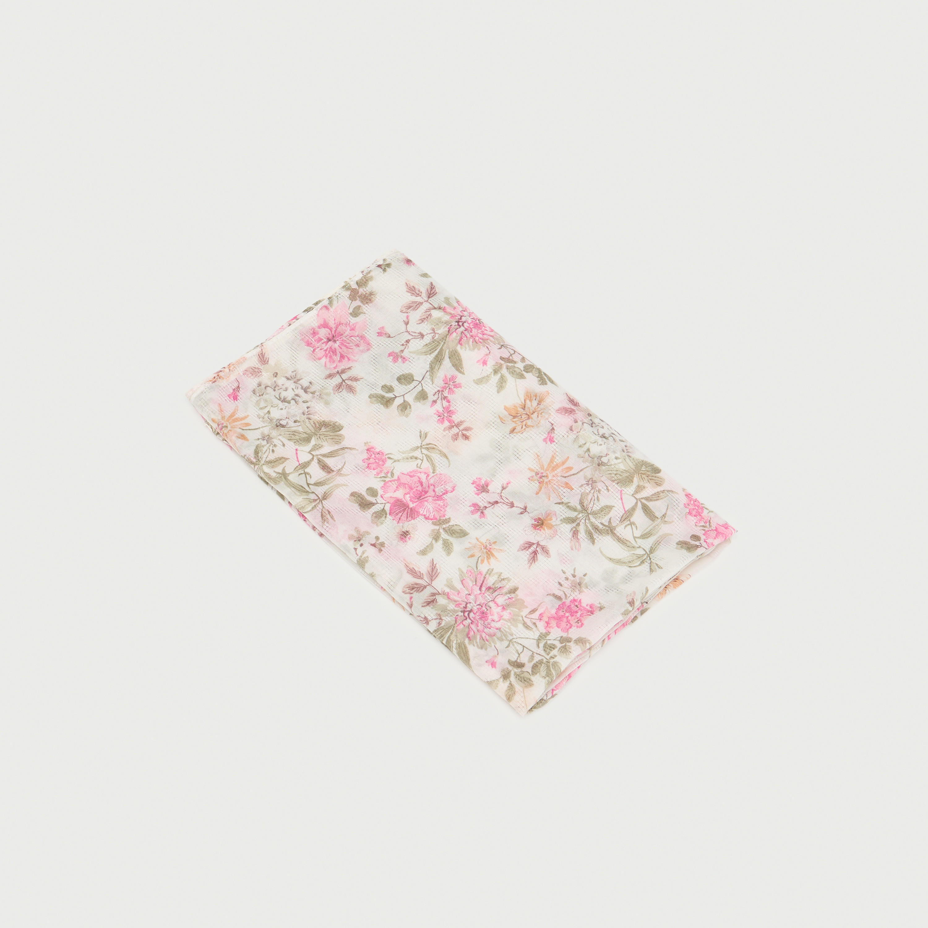 وشاح بطبعات أزهار-women-clothingaccessories-scarves-image-3