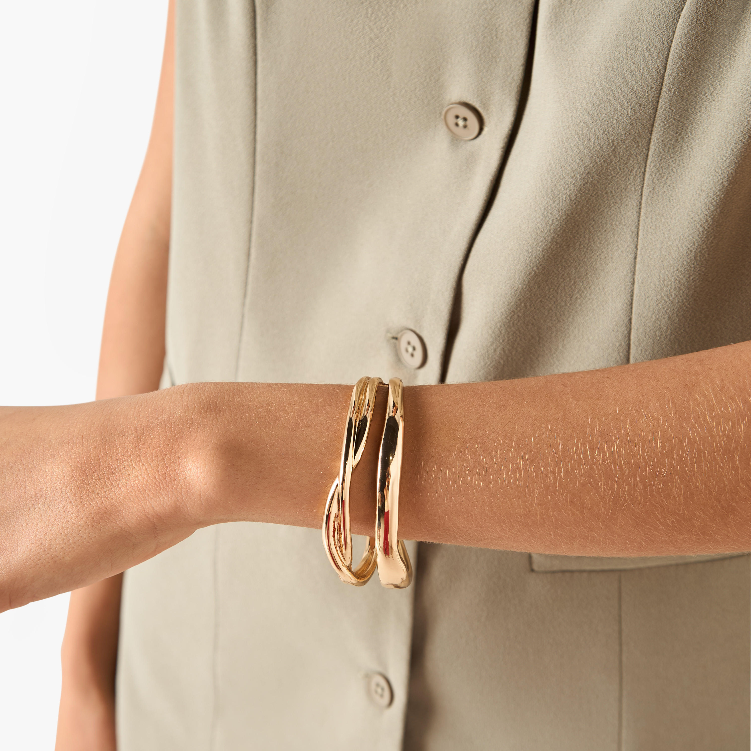 Metallic Cuff Bracelet-women-watchesandjewellery-jewellery-banglesandbracelets-image-2