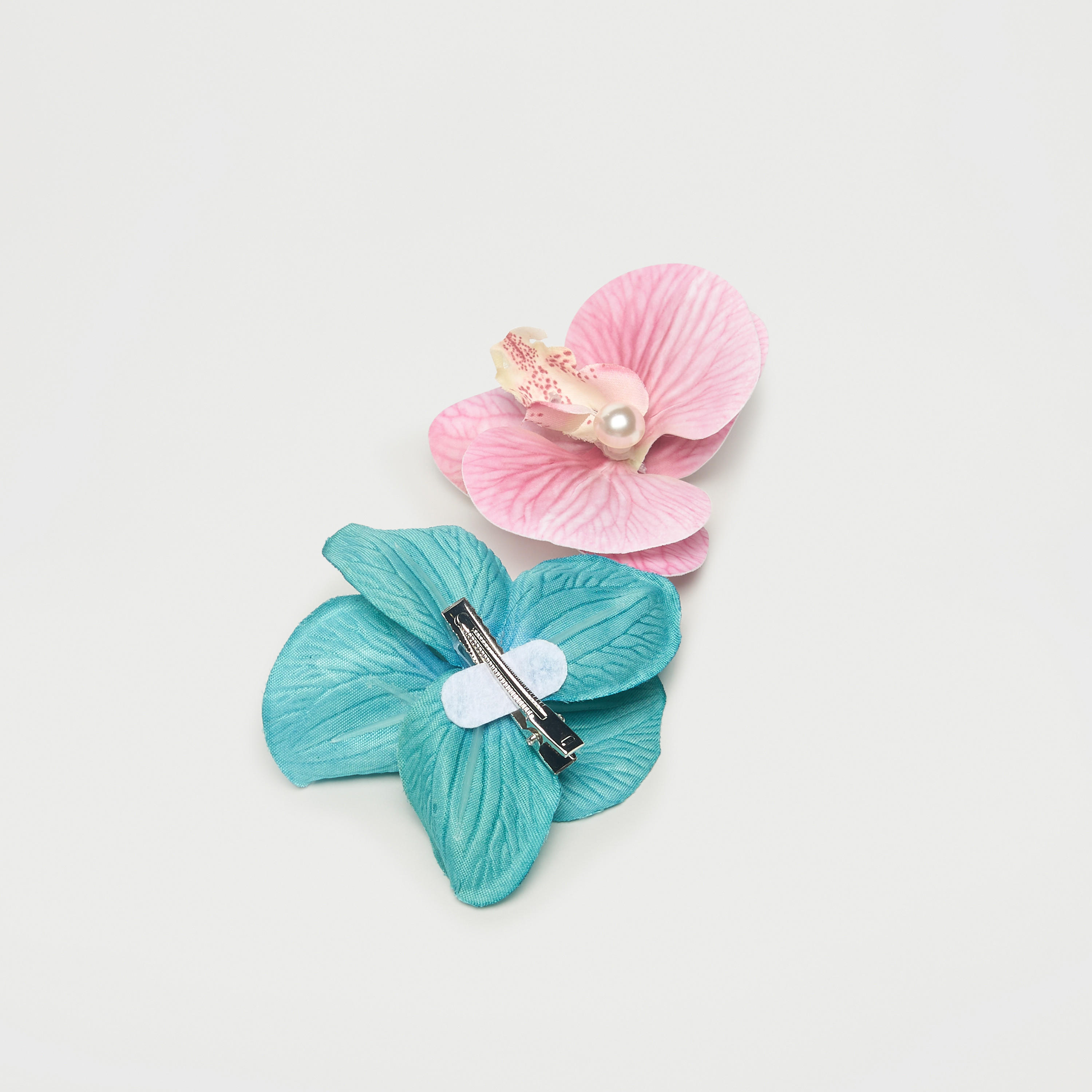 مشابك شعر بزينة زهرة - طقم من قطعتين-women-hairaccessories-clips-image-4
