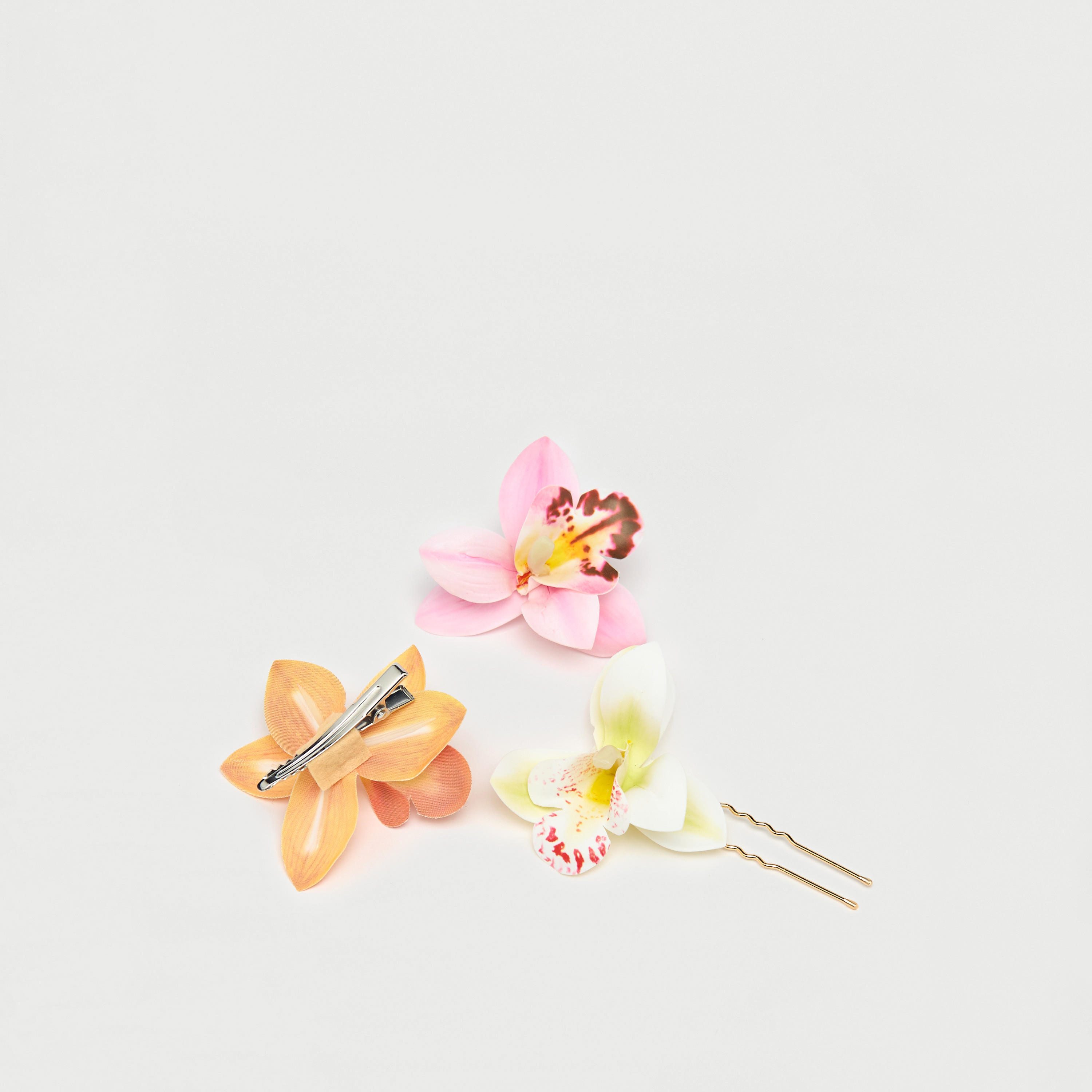 مشابك شعر زهرية - طقم 3 قطع-women-hairaccessories-clips-image-4