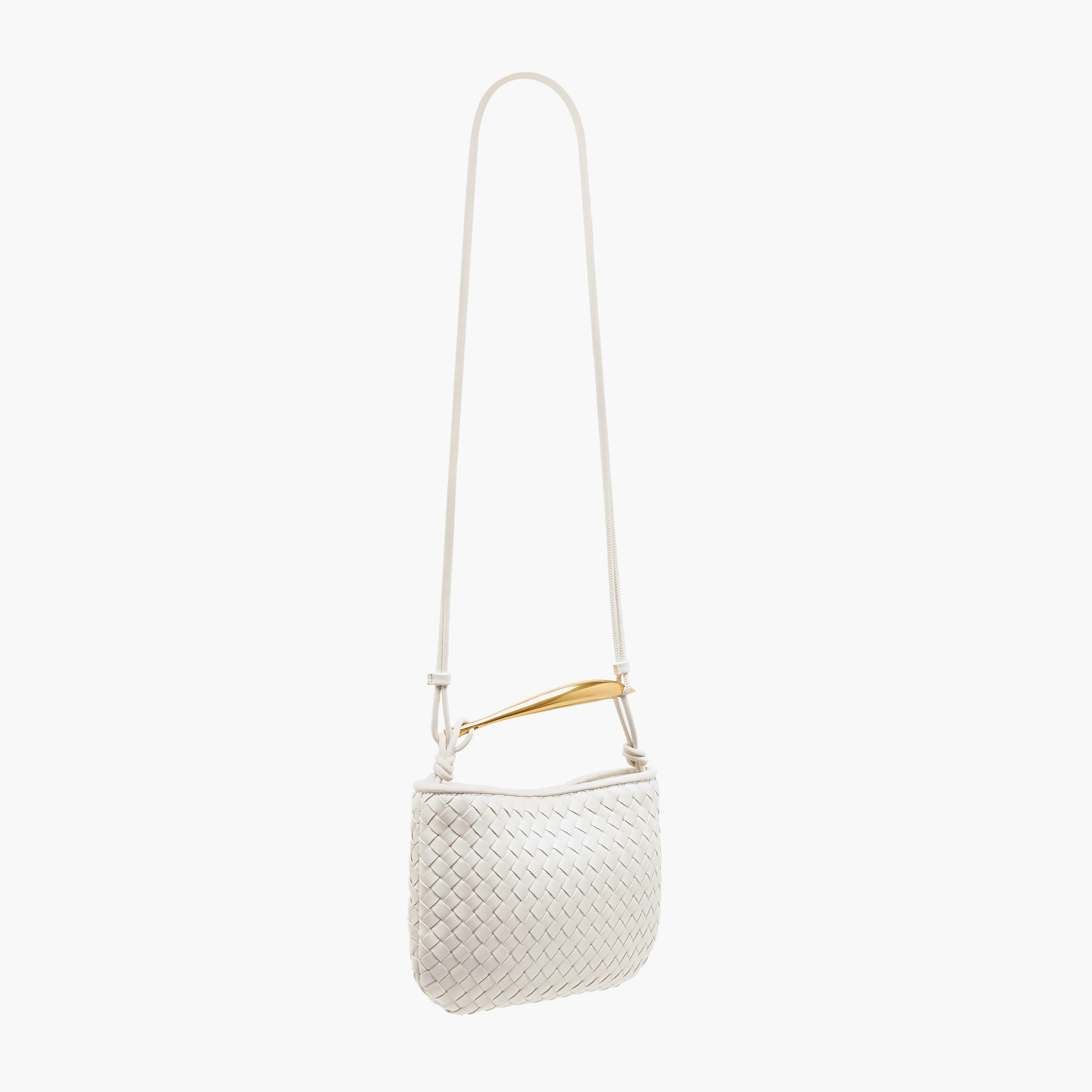 شنطة كروس بودي بارزة الملمس بمقبض وزر إغلاق كبّاس -women-bagsandwallets-handbags-image-4