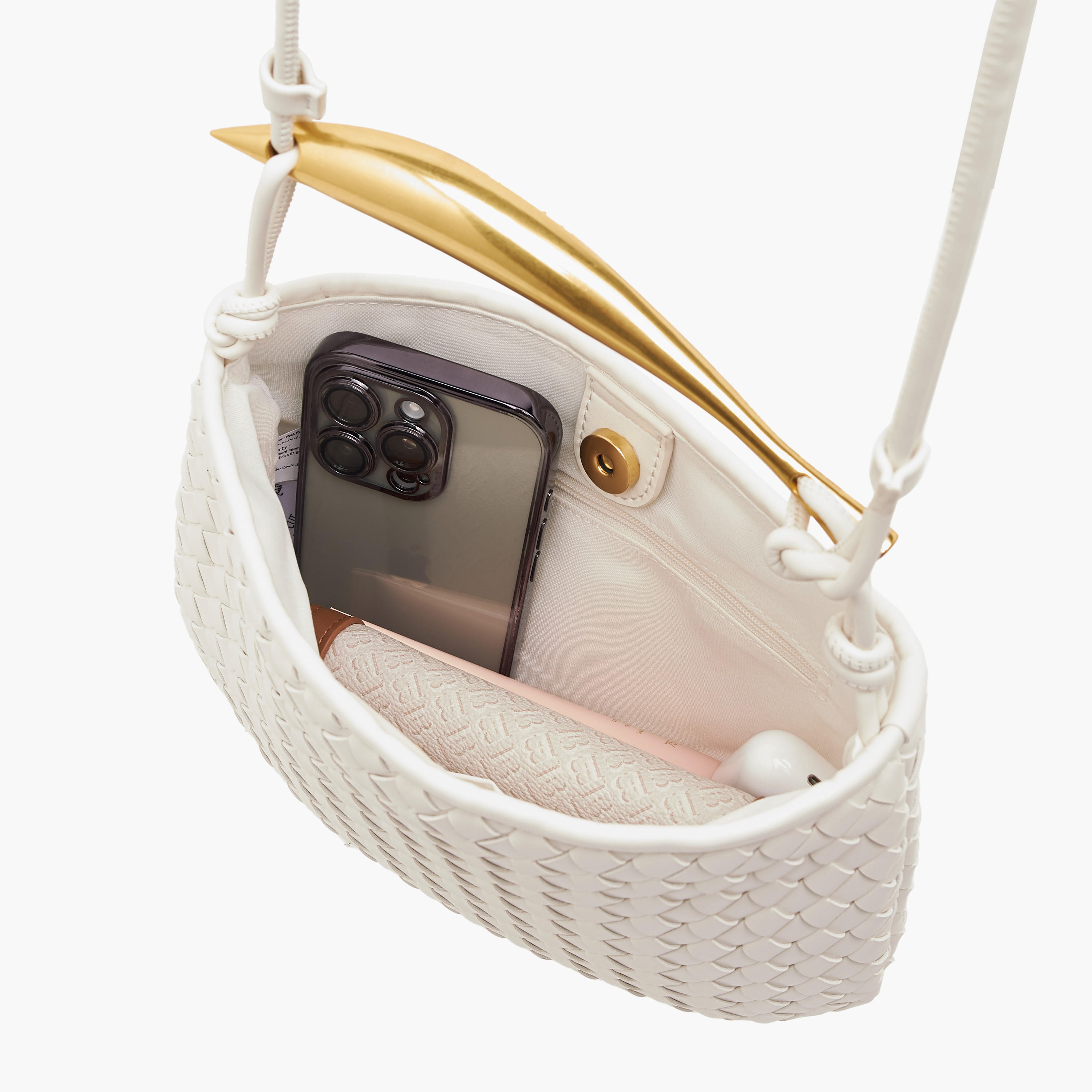شنطة كروس بودي بارزة الملمس بمقبض وزر إغلاق كبّاس -women-bagsandwallets-handbags-image-8