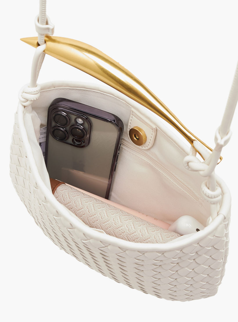 شنطة كروس بودي بارزة الملمس بمقبض وزر إغلاق كبّاس -women-bagsandwallets-handbags-image-8