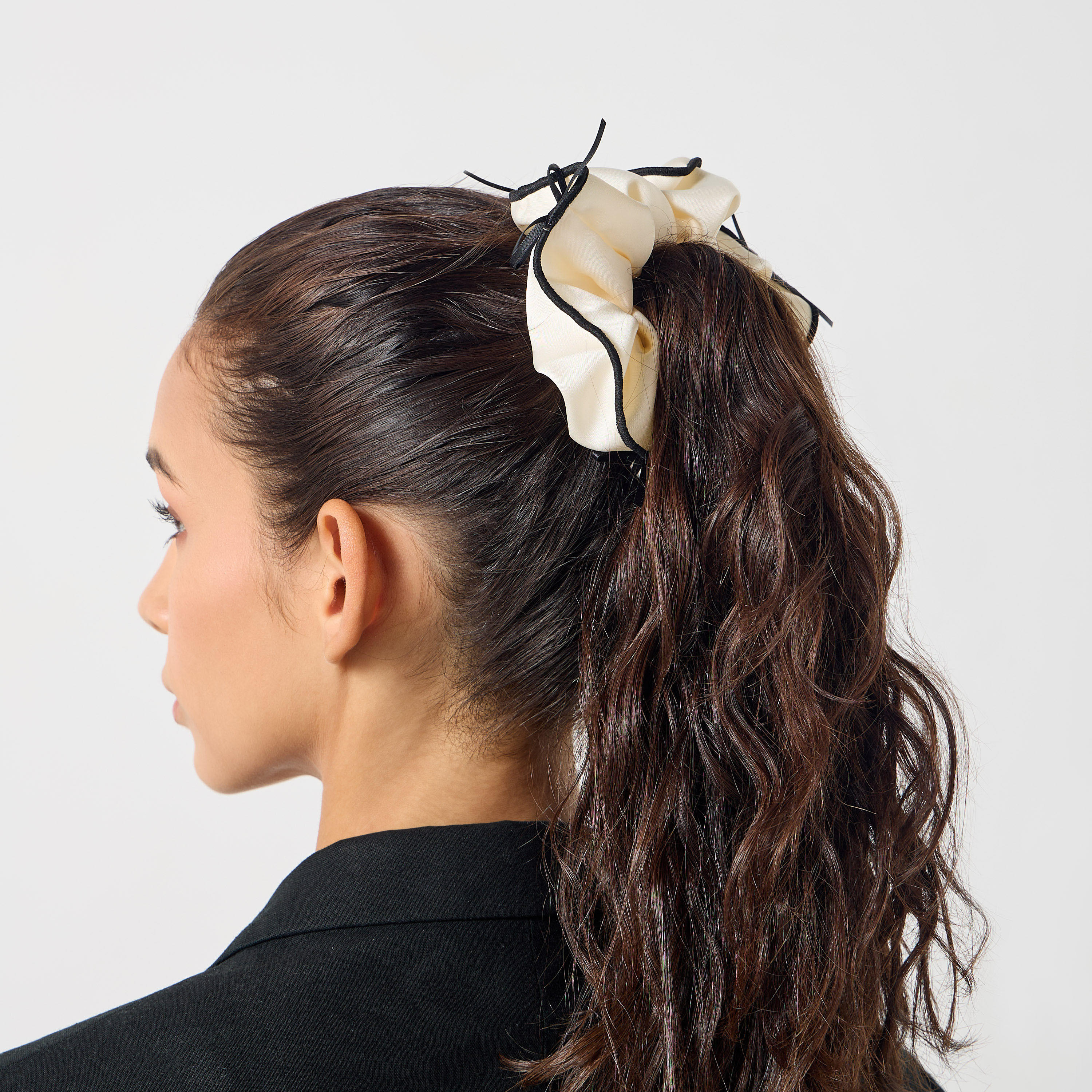 Set of 2 - Bow Applique Hair Scrunchie-women-hairaccessories-scrunchies-image-2