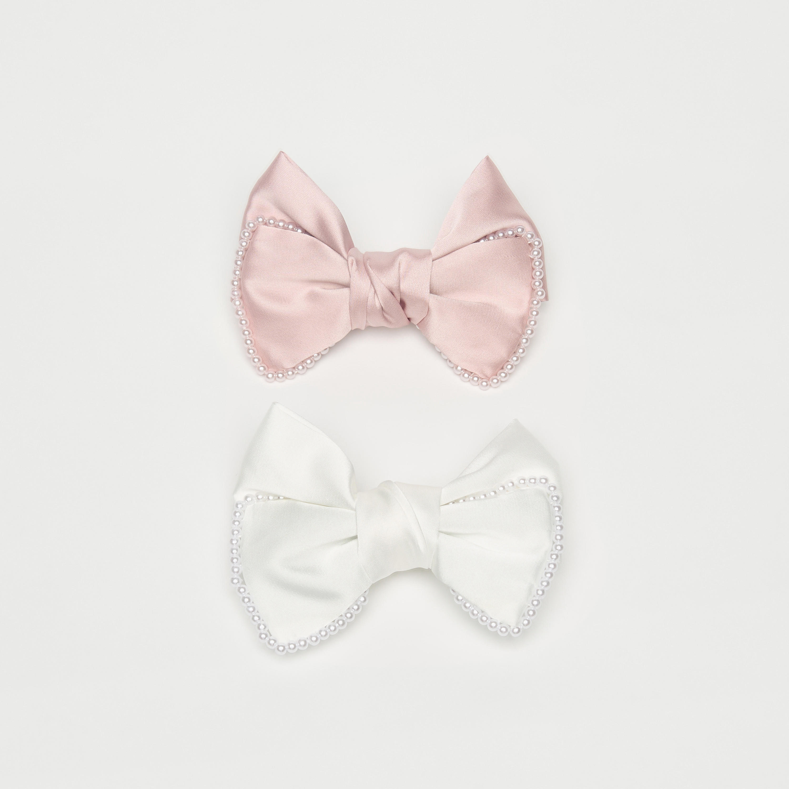 مشبك شعر فيونكة بتزيينات لؤلؤ - عبوة من قطعتين-women-hairaccessories-clips-image-3