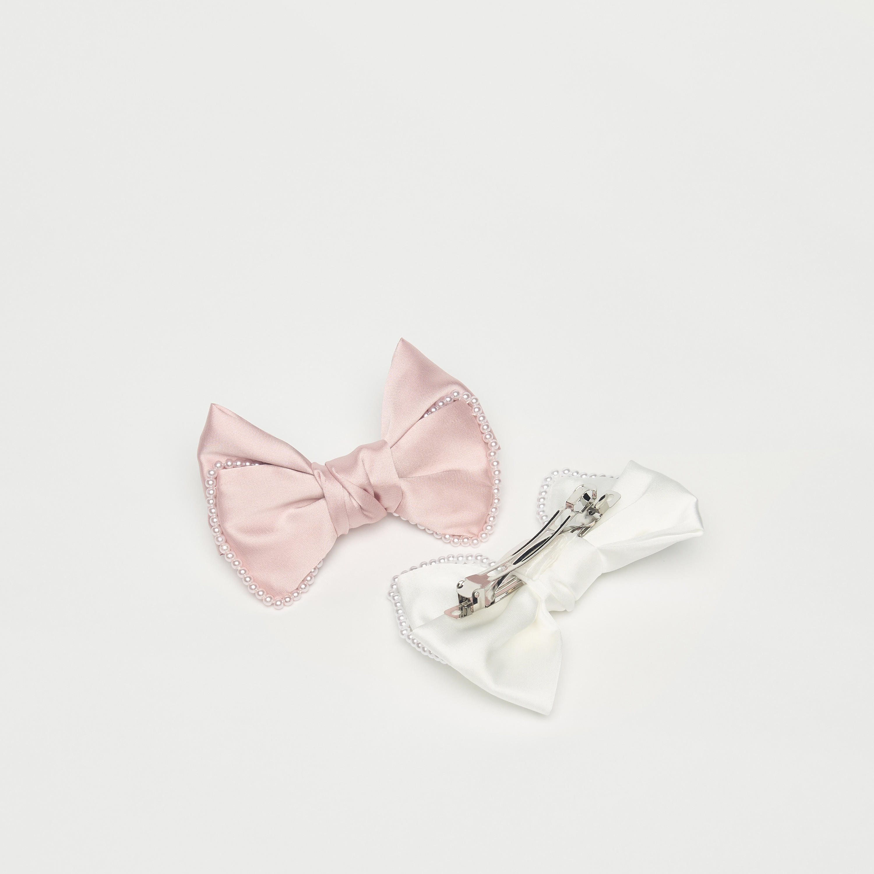 مشبك شعر فيونكة بتزيينات لؤلؤ - عبوة من قطعتين-women-hairaccessories-clips-image-4