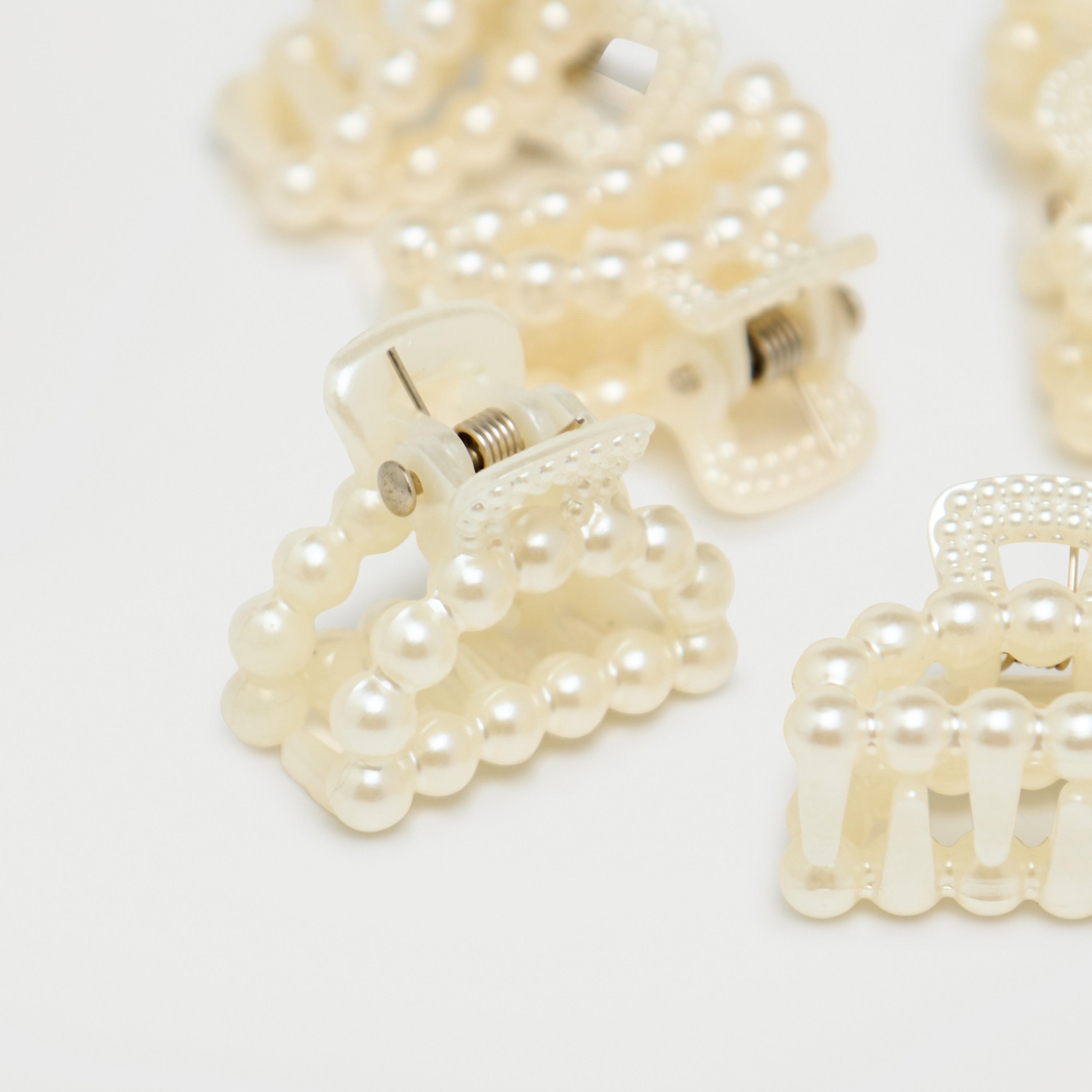 مشبك شعر بزينة لؤلؤ - طقم 8 قطع-women-hairaccessories-clamps-image-5