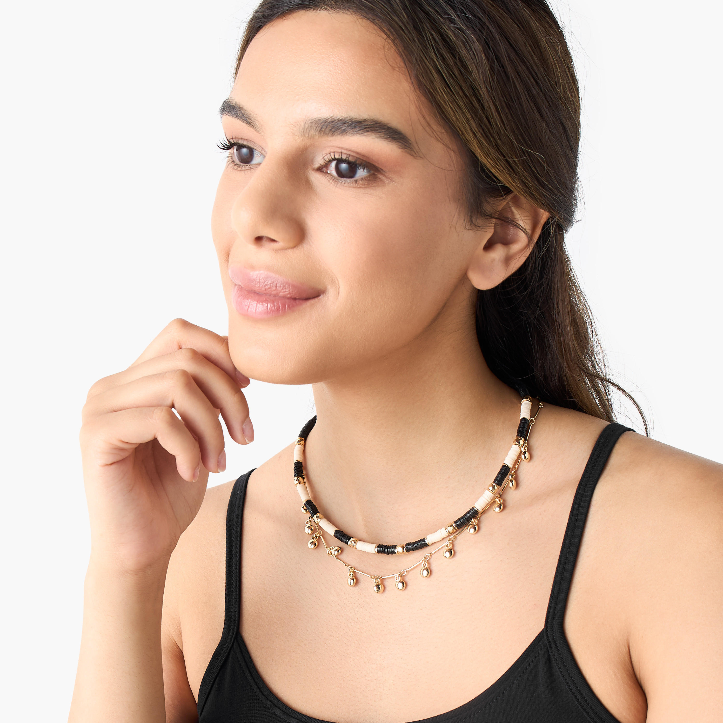عقد مزيّن ومشبك إغلاق-women-watchesandjewellery-jewellery-necklacesandpendants-image-2