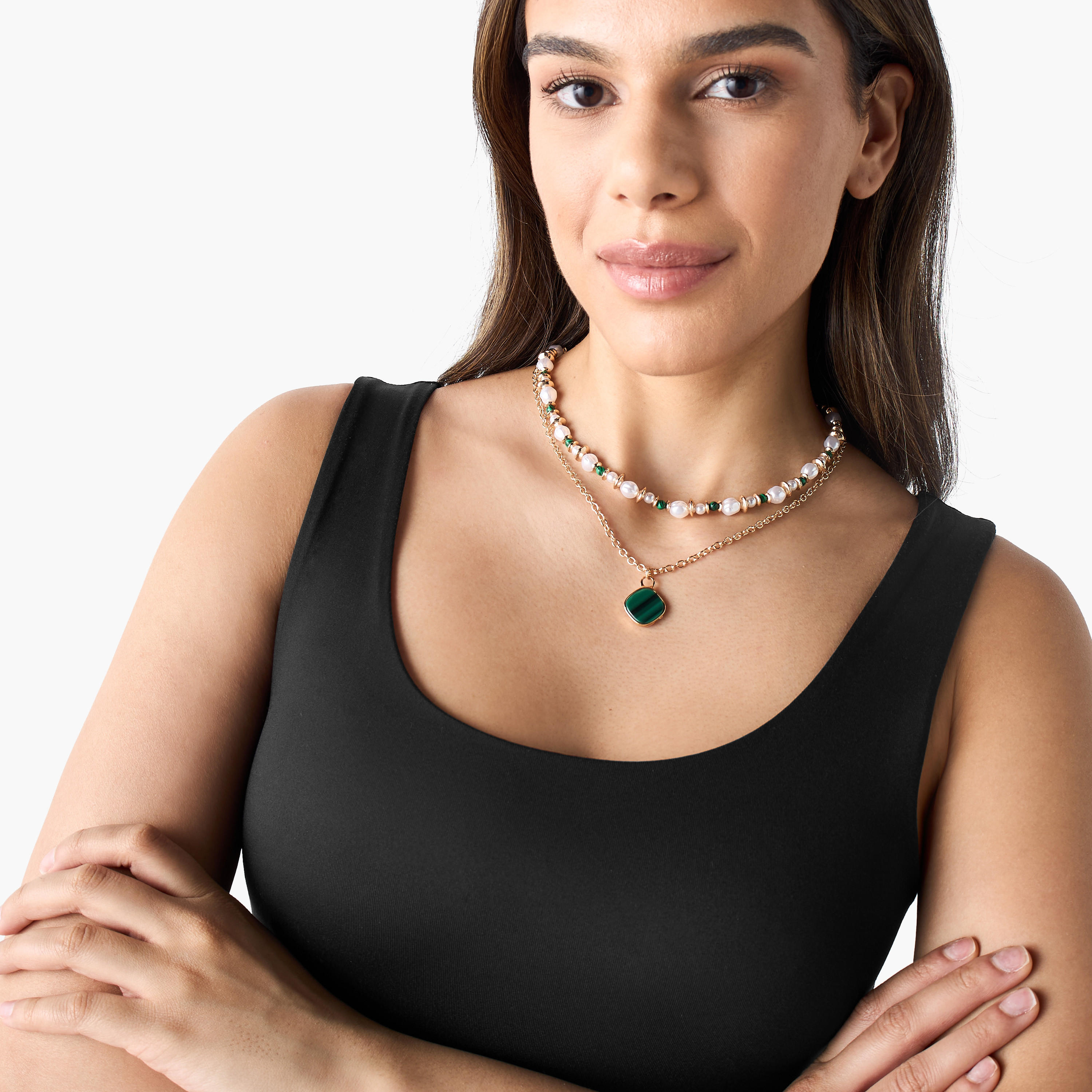 عقد مزين بطبقات ومشبك إغلاق-women-watchesandjewellery-jewellery-necklacesandpendants-image-2