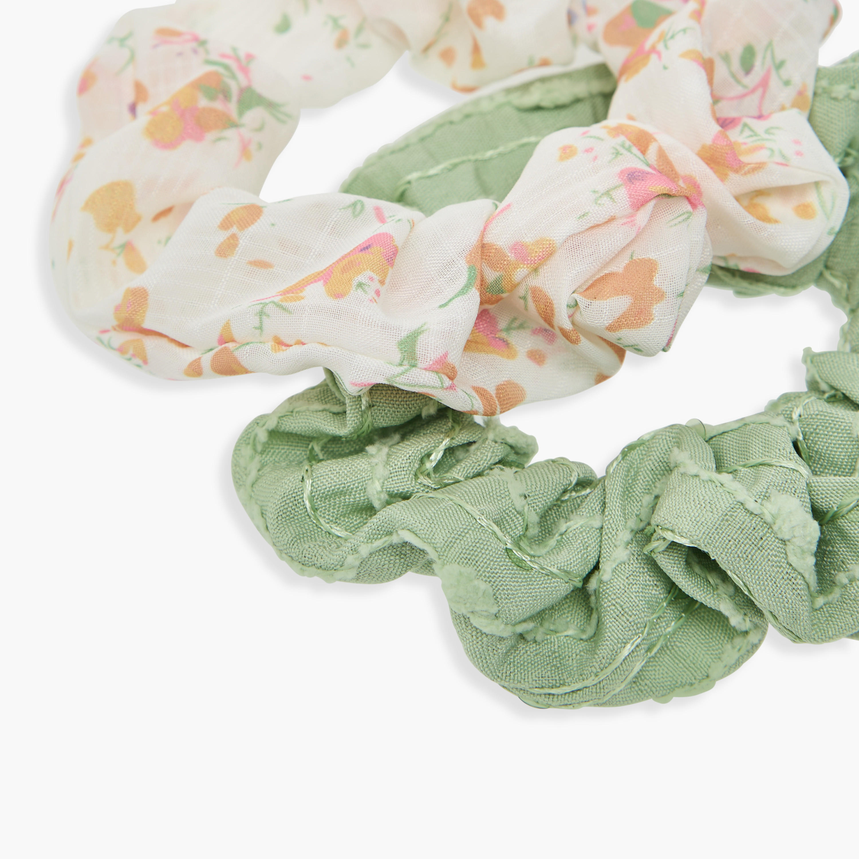 طقم ربطات شعر سكرانشي بارزة الملمس 6 قطع-women-hairaccessories-scrunchies-image-5