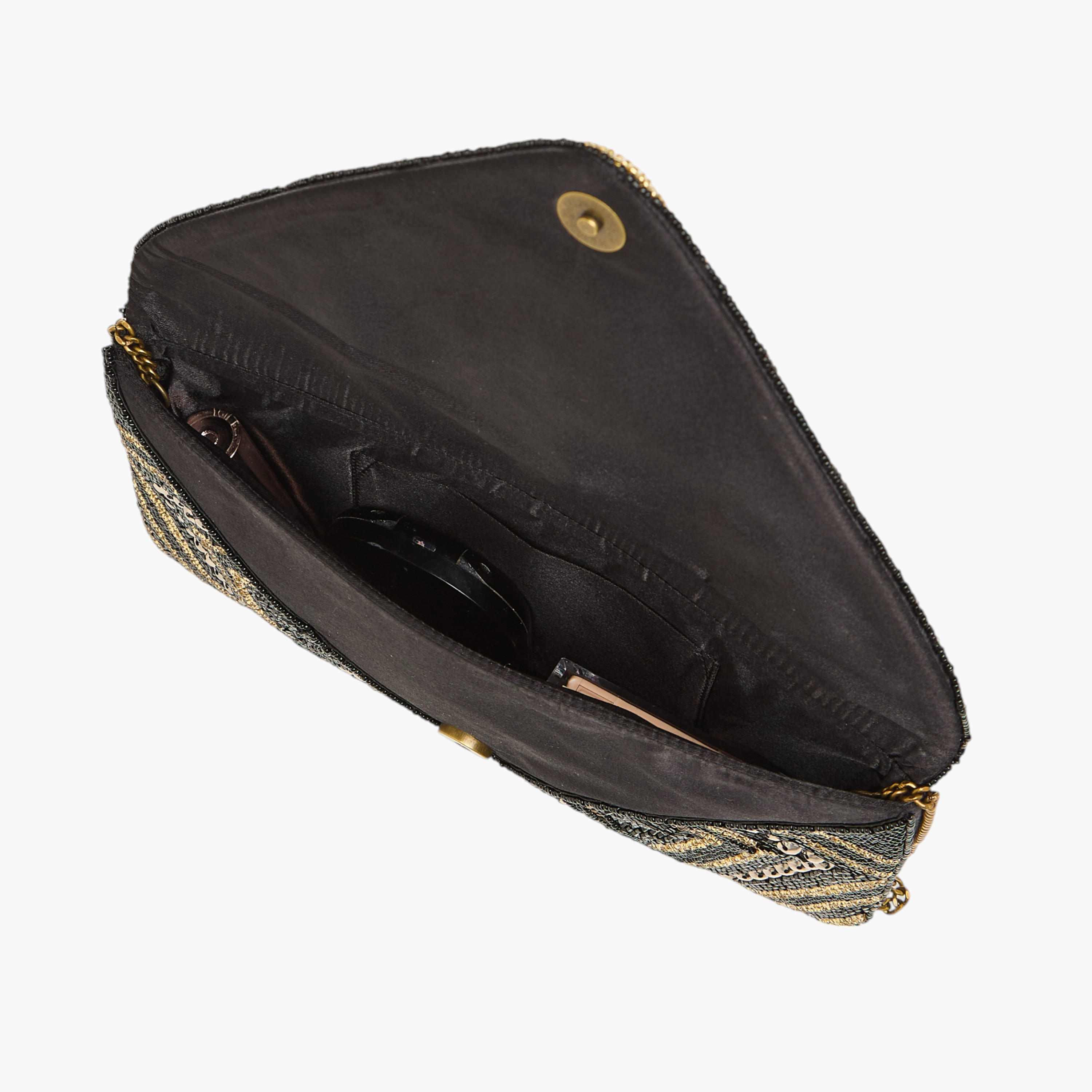 شنطة كلاتش مزينة بحزام سلسلة-women-bagsandwallets-handbags-image-8