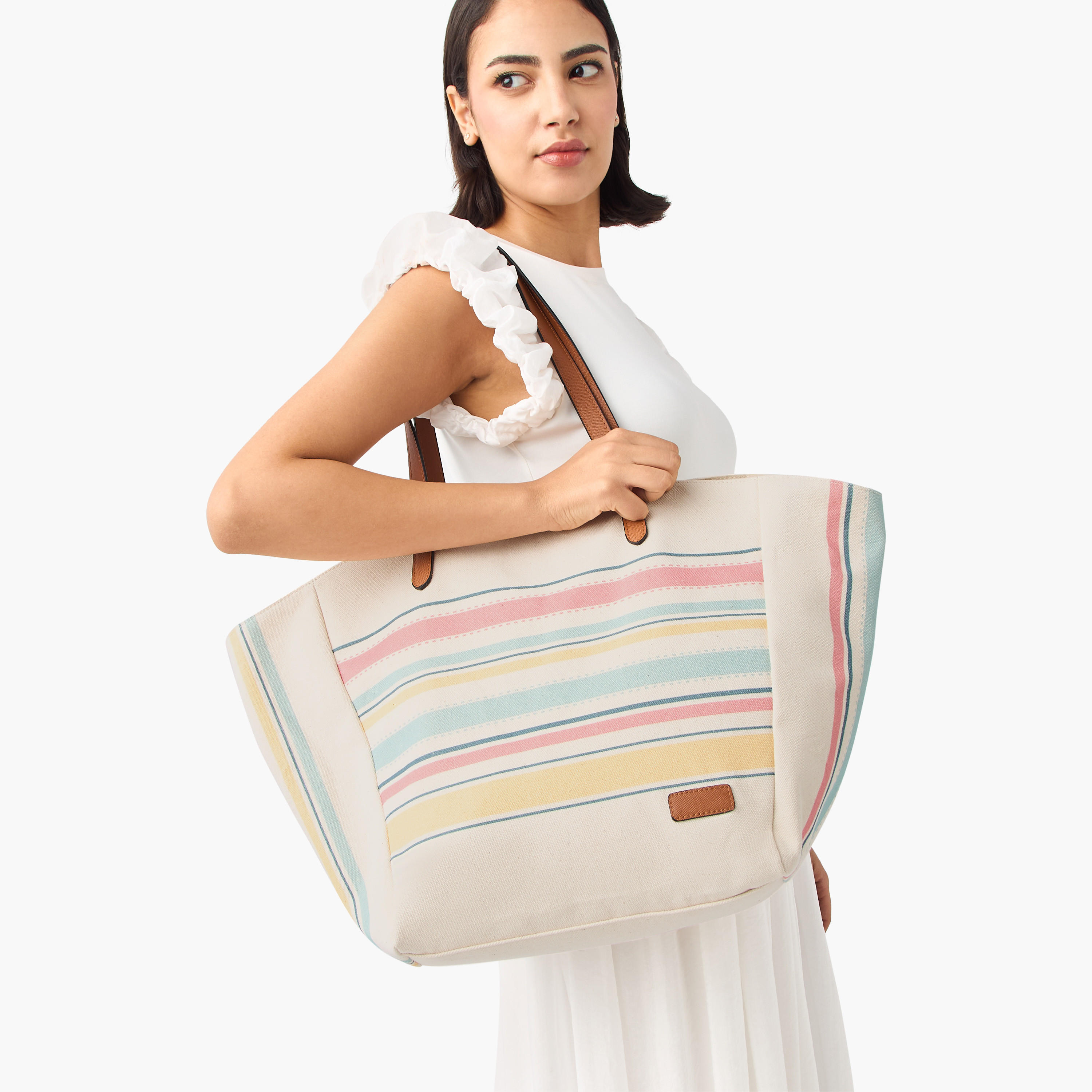 شنطة توتي مخططة بمقابض وزر إغلاق كباس-women-bagsandwallets-handbags-image-2