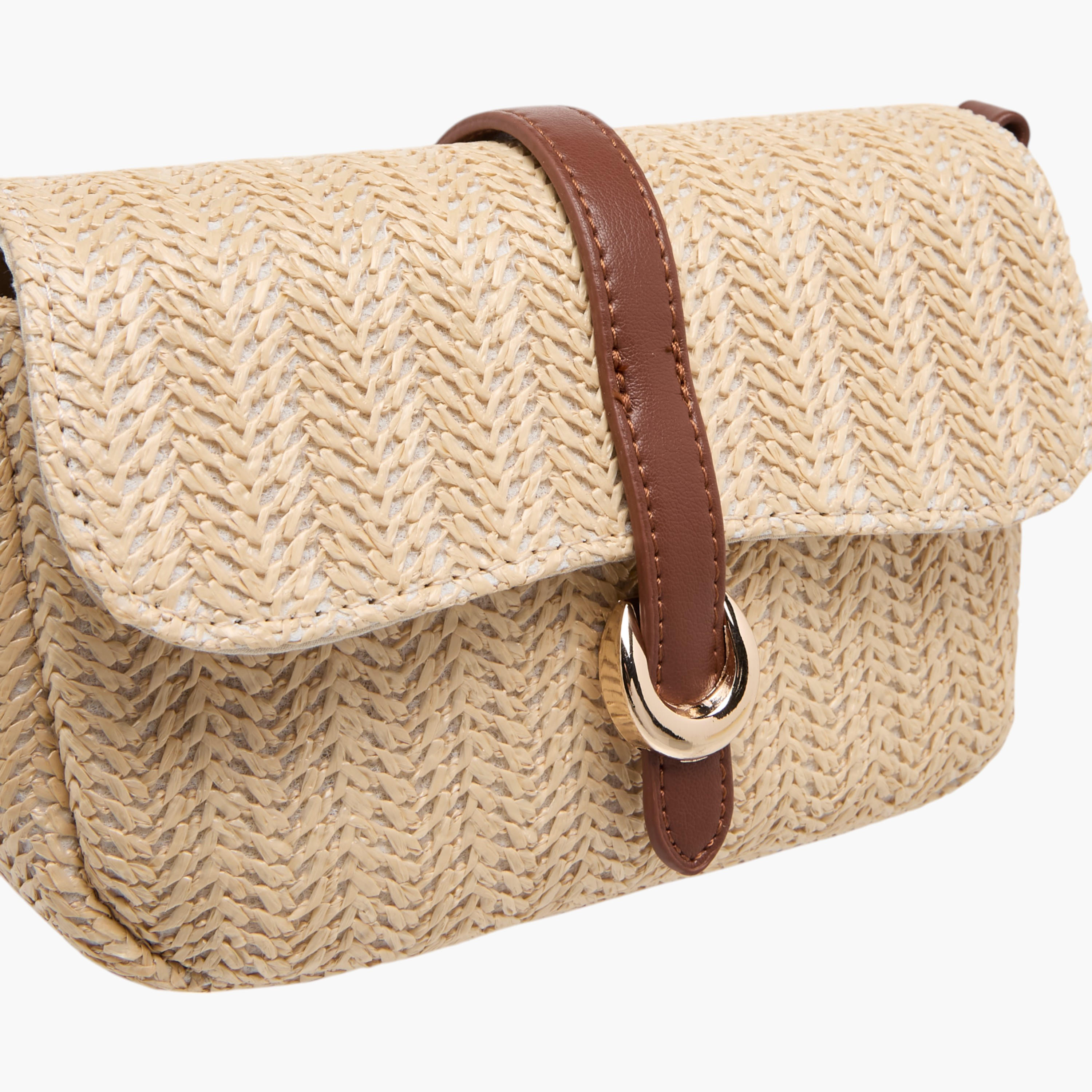شنطة كروس بودي قش بارزة الملمس بحزام قابل للتعديل وزر إغلاق-women-bagsandwallets-handbags-image-5