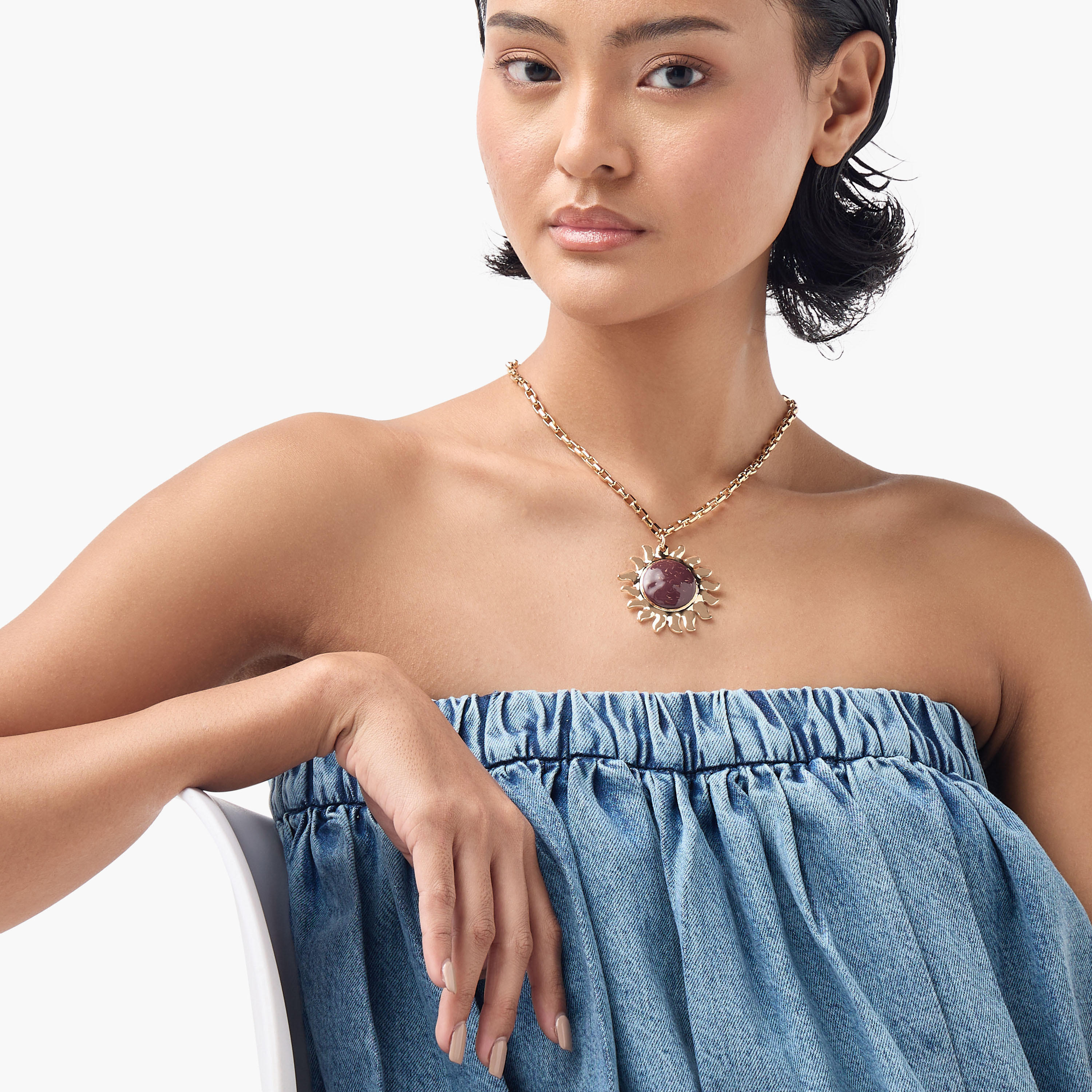 عقد بدلاية شمس ومشبك إغلاق-women-watchesandjewellery-jewellery-necklacesandpendants-image-2