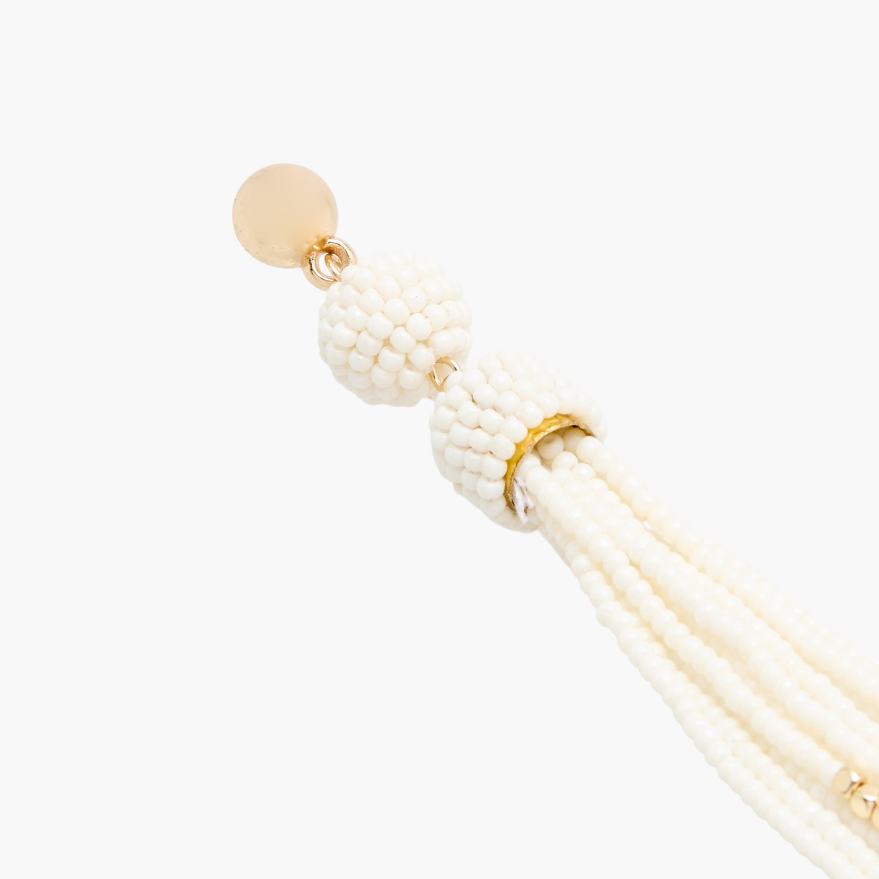 حلق بشرابة خرز وبمكبس إغلاق-women-watchesandjewellery-jewellery-earrings-image-4