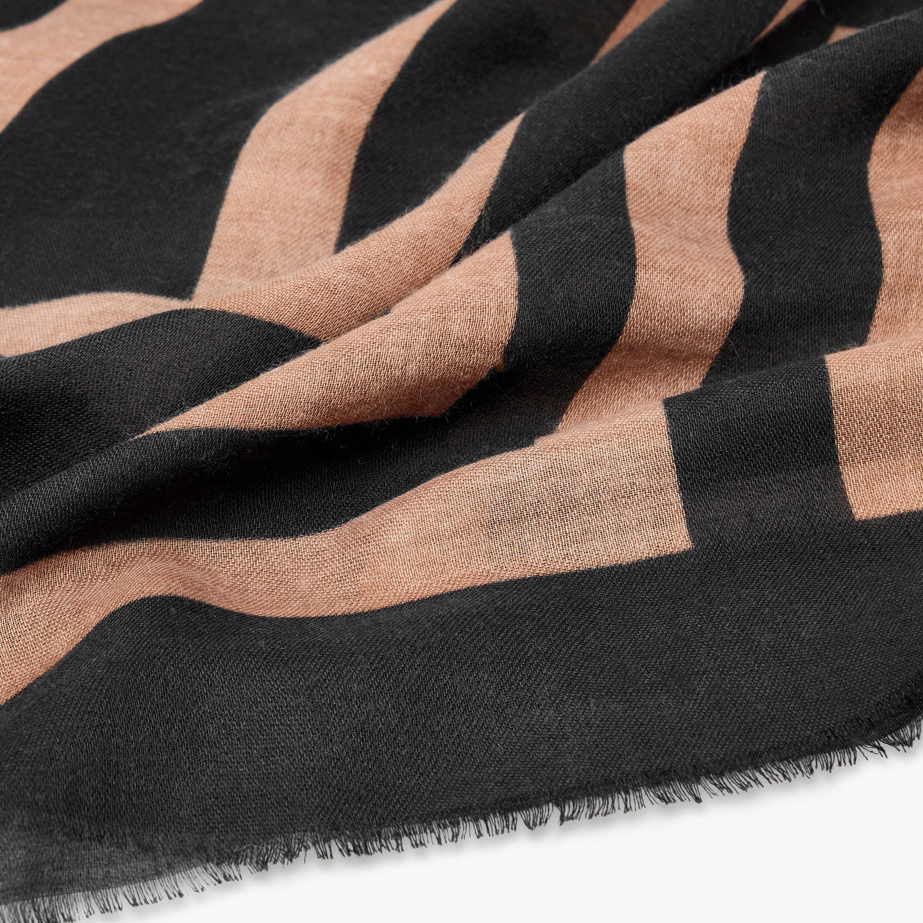 Geometric Print Scarf-women-winterwear-scarves-image-5