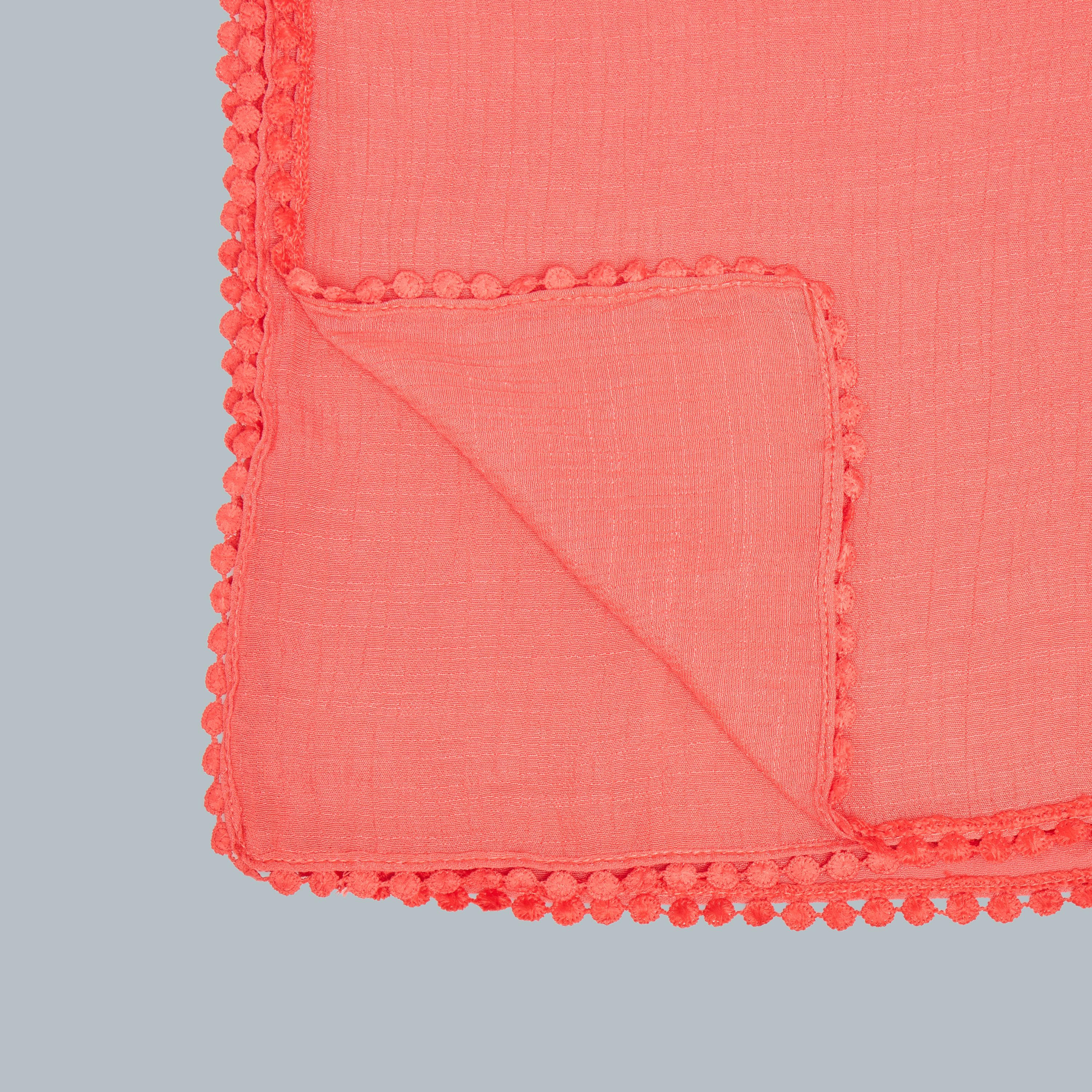 غطاء بتفاصيل كرات بوم بوم ودانتيل-women-clothing-swimandbeach-coverups-image-1