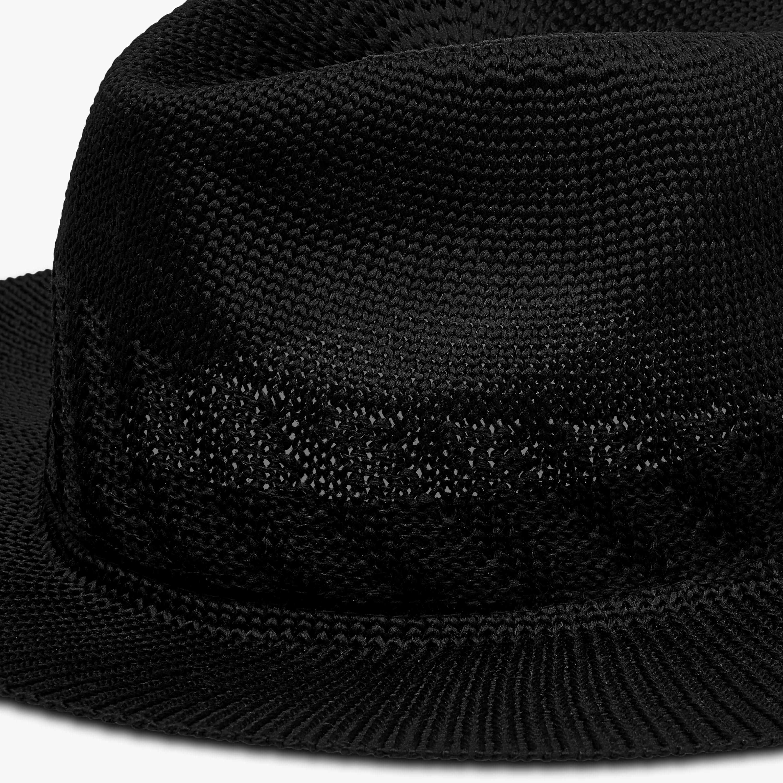 قبعة بارزة الملمس-women-clothingaccessories-capsandhats-image-2