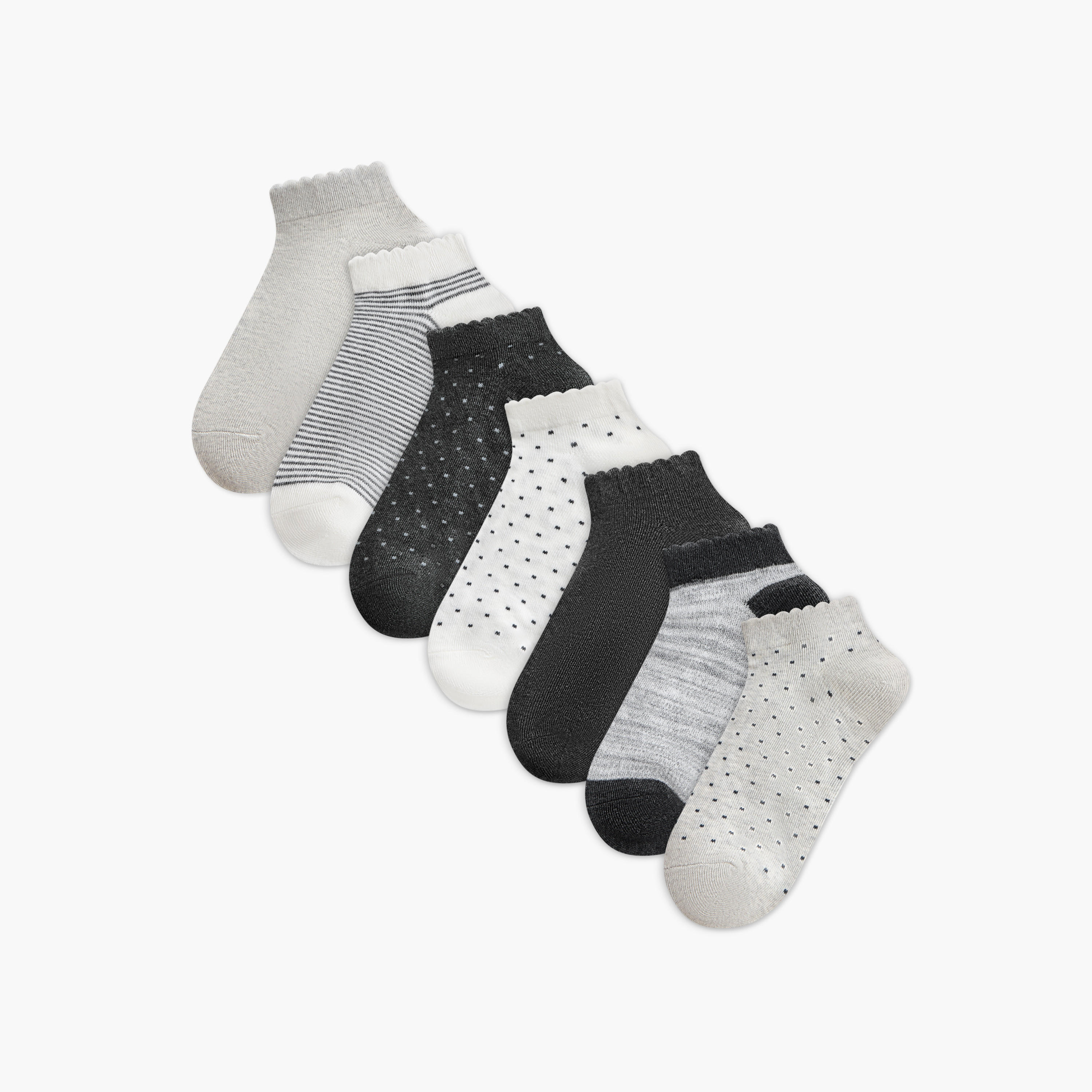 طقم جوارب رياضية 7 أزواج بحماية من البكتيريا وطبعات-women-socksandstockings-image-1