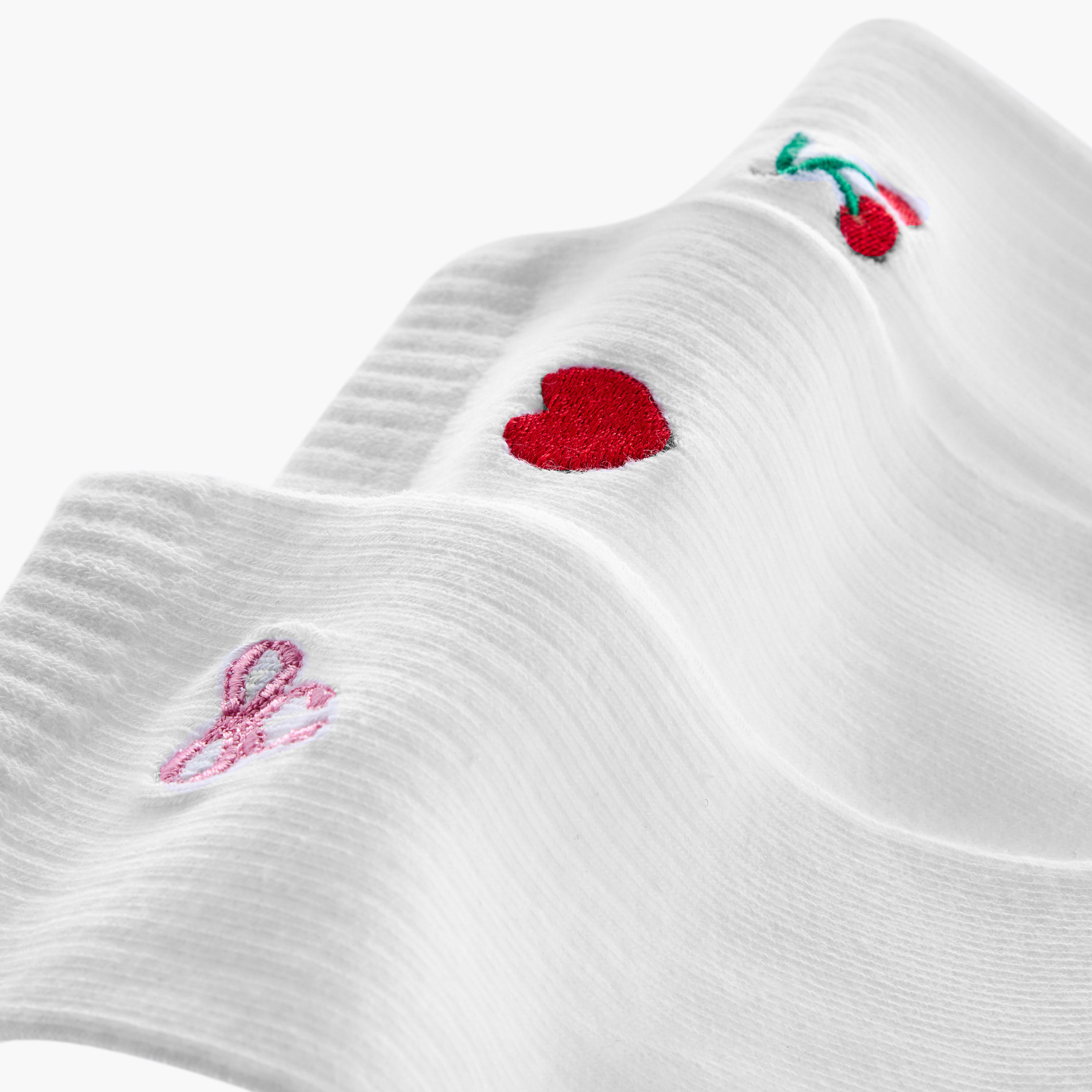 طقم جوارب مطرزة 3 أزواج بطول الكاحل وحماية من البكتيريا -women-socksandstockings-image-4