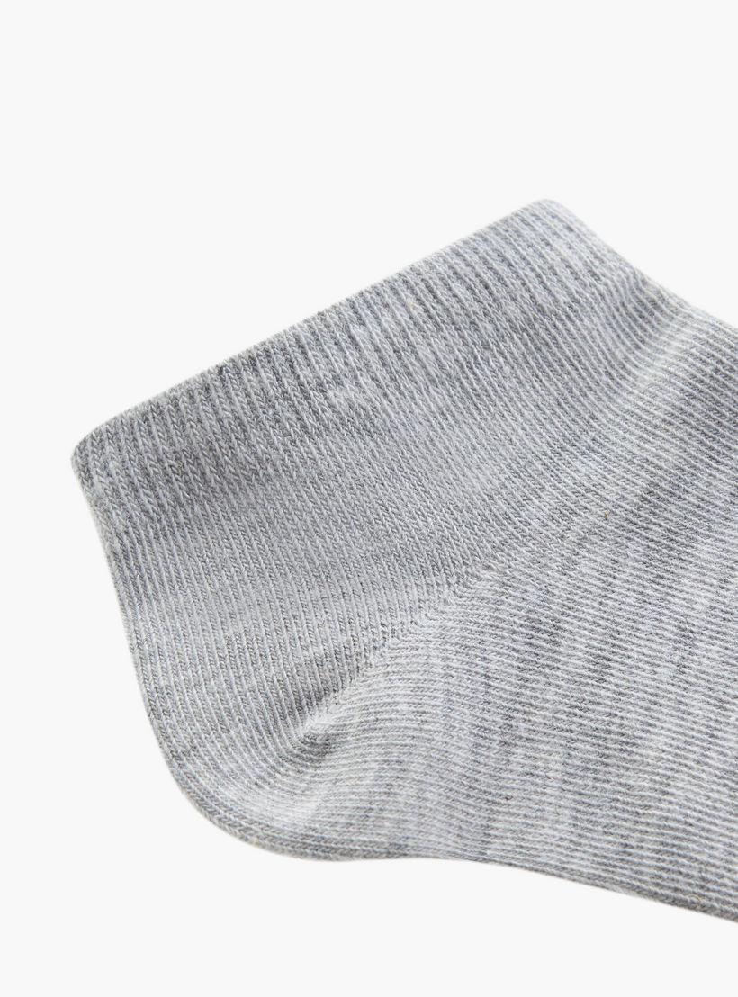 Set of 5 - Ribbed Ankle Length Socks with Antibacterial Protection-women-socksandstockings-image-5