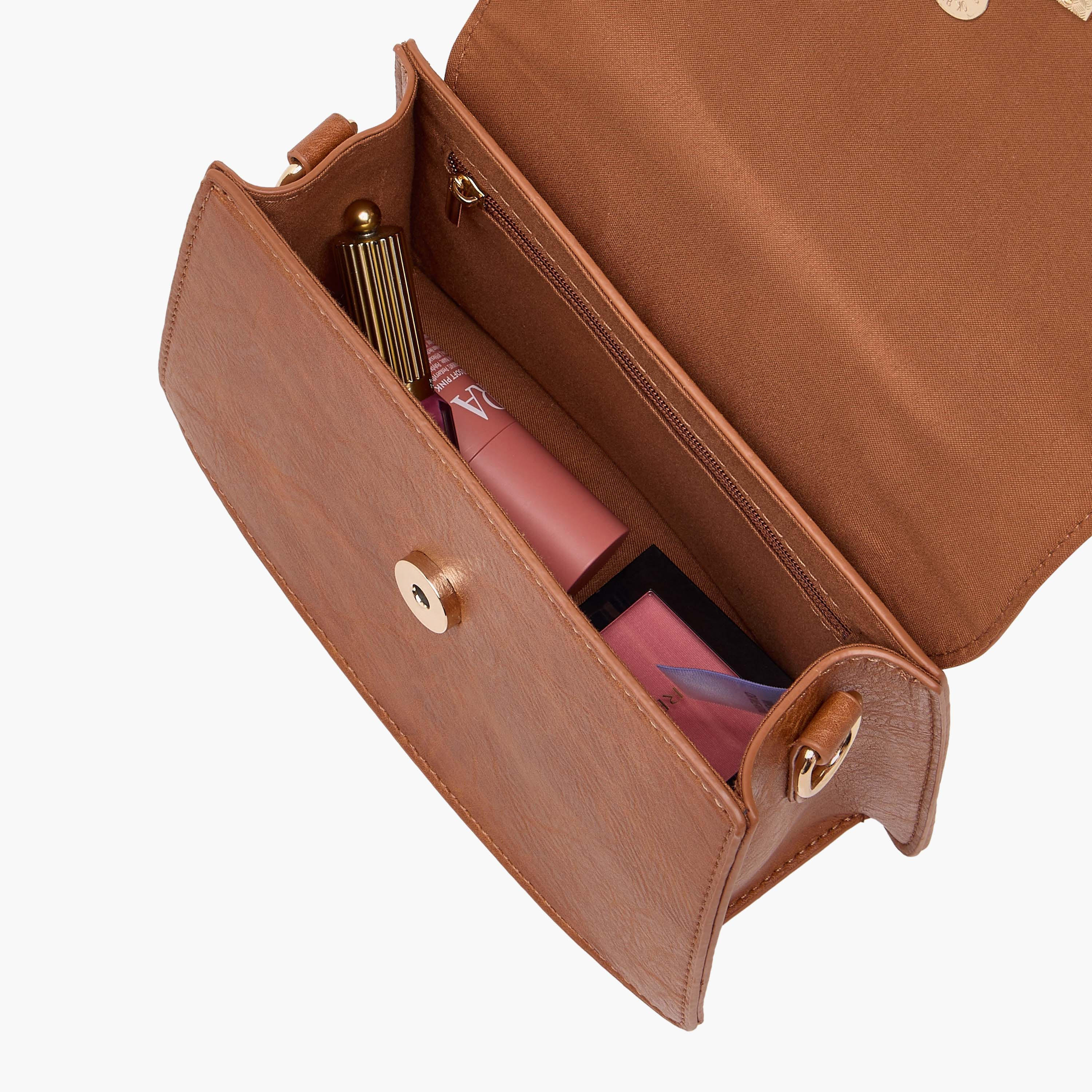 شنطة كروس بودي بزر إغلاق وزينة معدنية-women-bagsandwallets-handbags-image-9