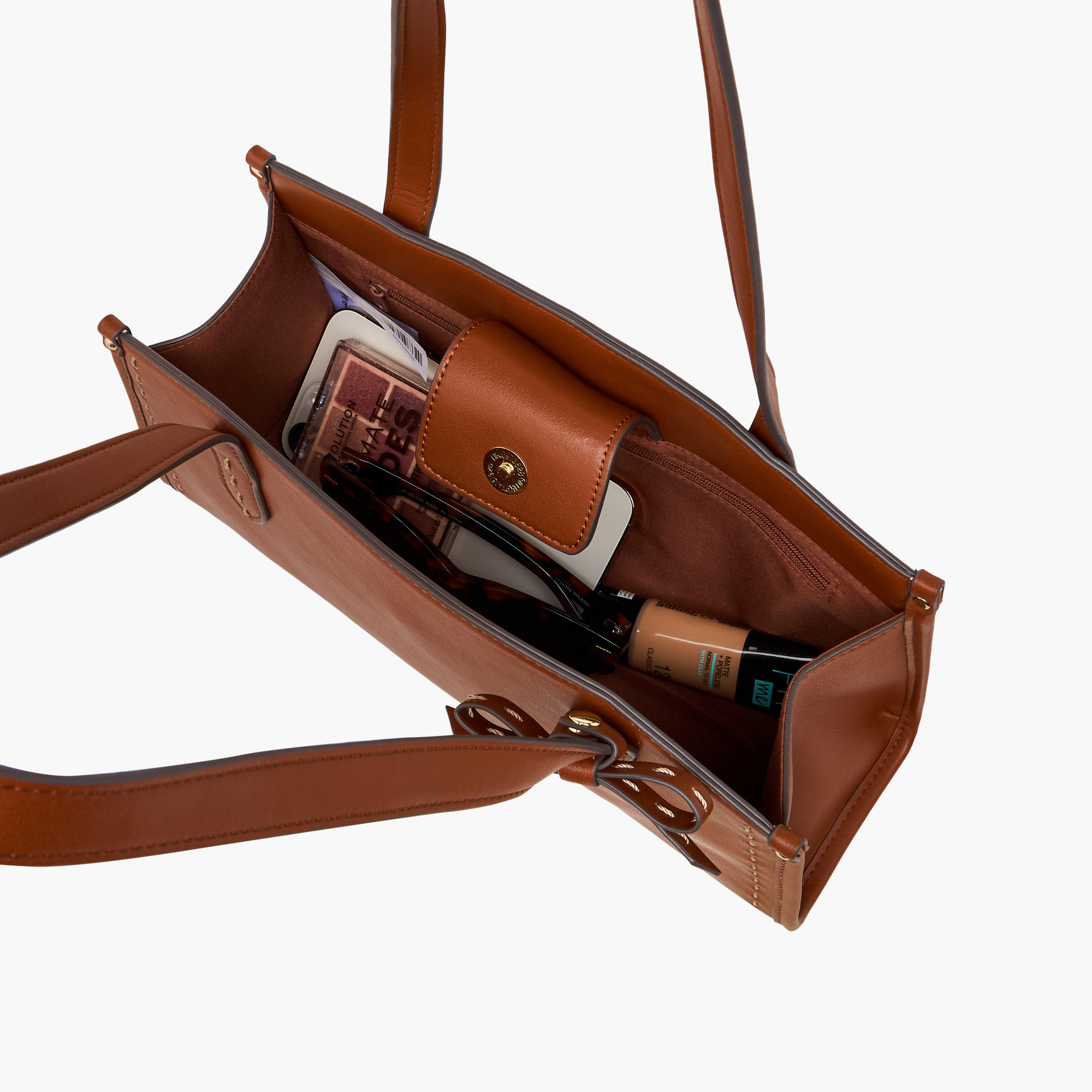 شنطة كتف بتفاصيل فيونكة وزر إغلاق-women-bagsandwallets-handbags-image-8