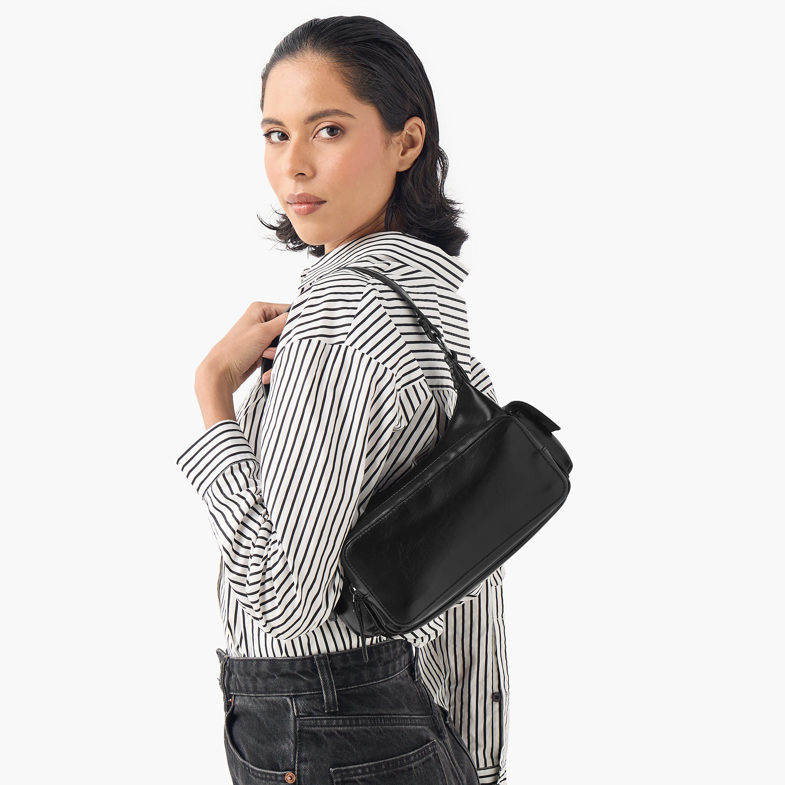 Multi Pocket Shoulder Bag with Zip Closure-women-bagsandwallets-handbags-image-2