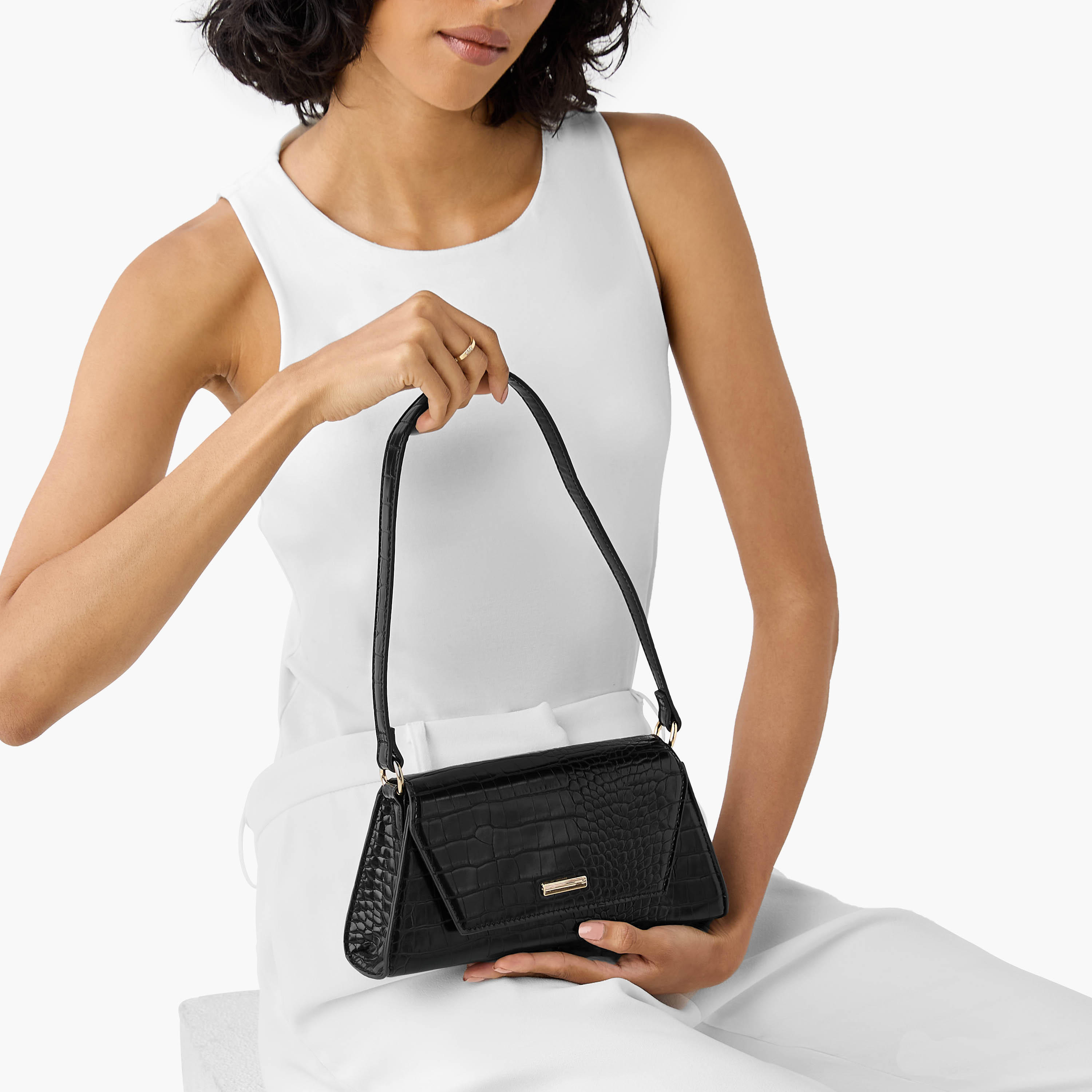 شنطة كتف بارزة الملمس بزر إغلاق-women-bagsandwallets-handbags-image-2
