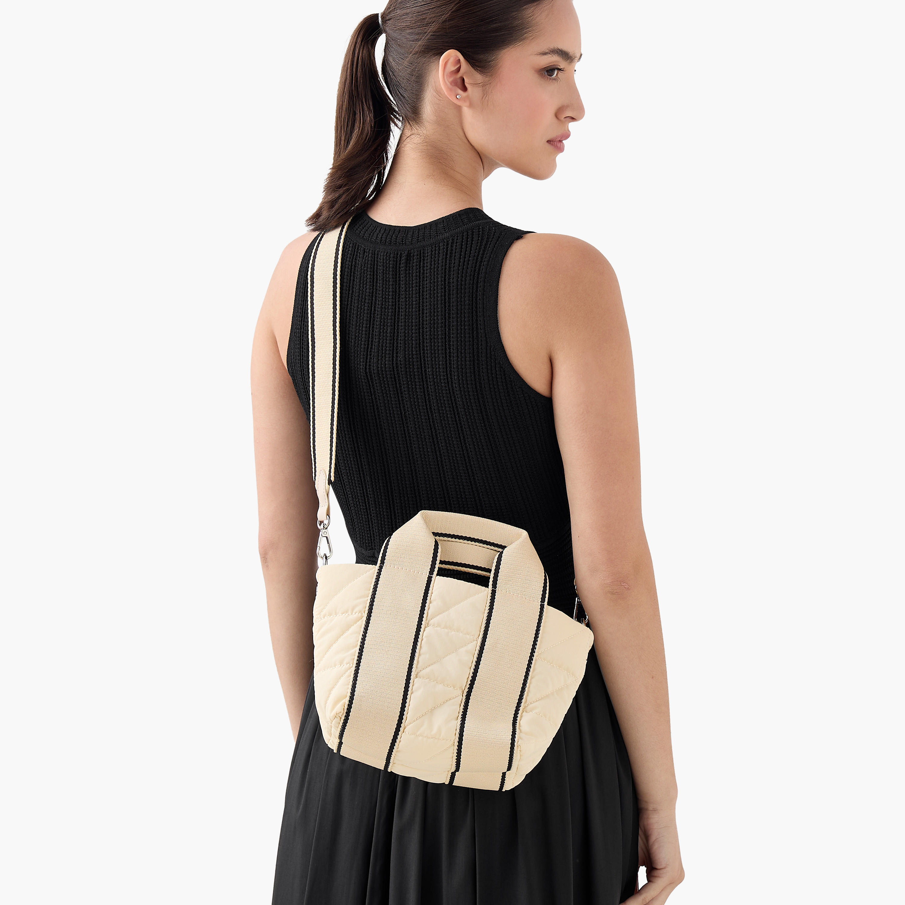 شنطة توتي صغيرة مبطنة مقلمة بسحاب إغلاق-women-bagsandwallets-handbags-image-2