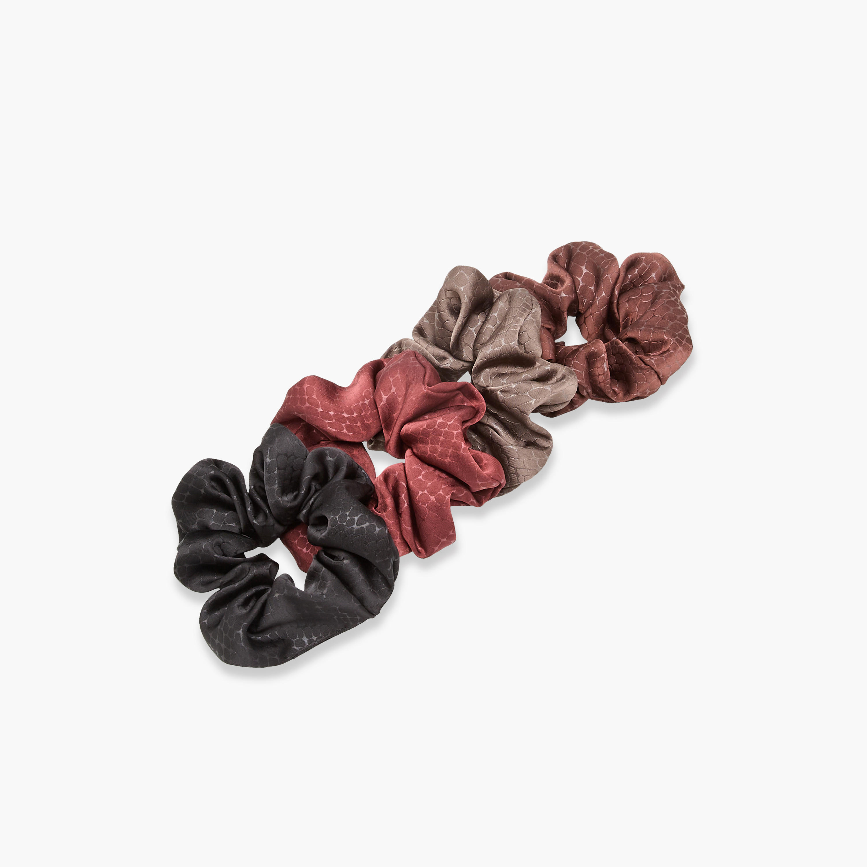 ربطة شعر سكرانشي بارزة الملمس - طقم من 4 قطع -women-hairaccessories-scrunchies-image-3