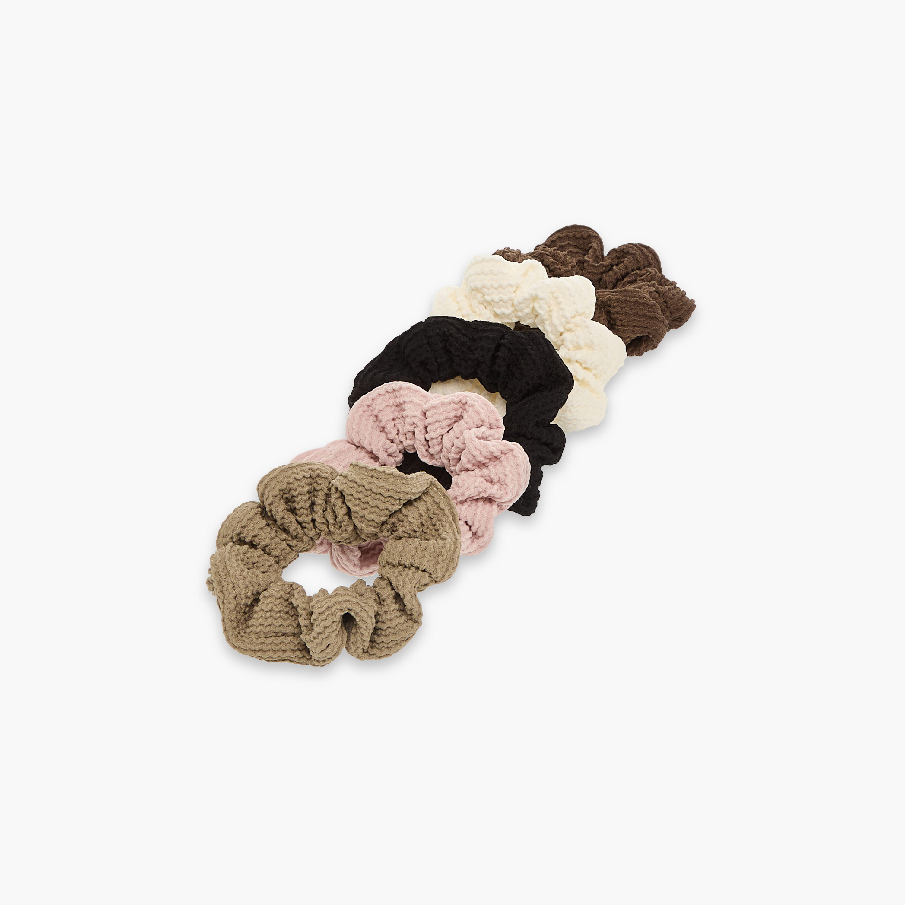 ربطات سكرانشي بارزة الملمس من جلو من طقم 5 قطع-women-hairaccessories-scrunchies-image-2