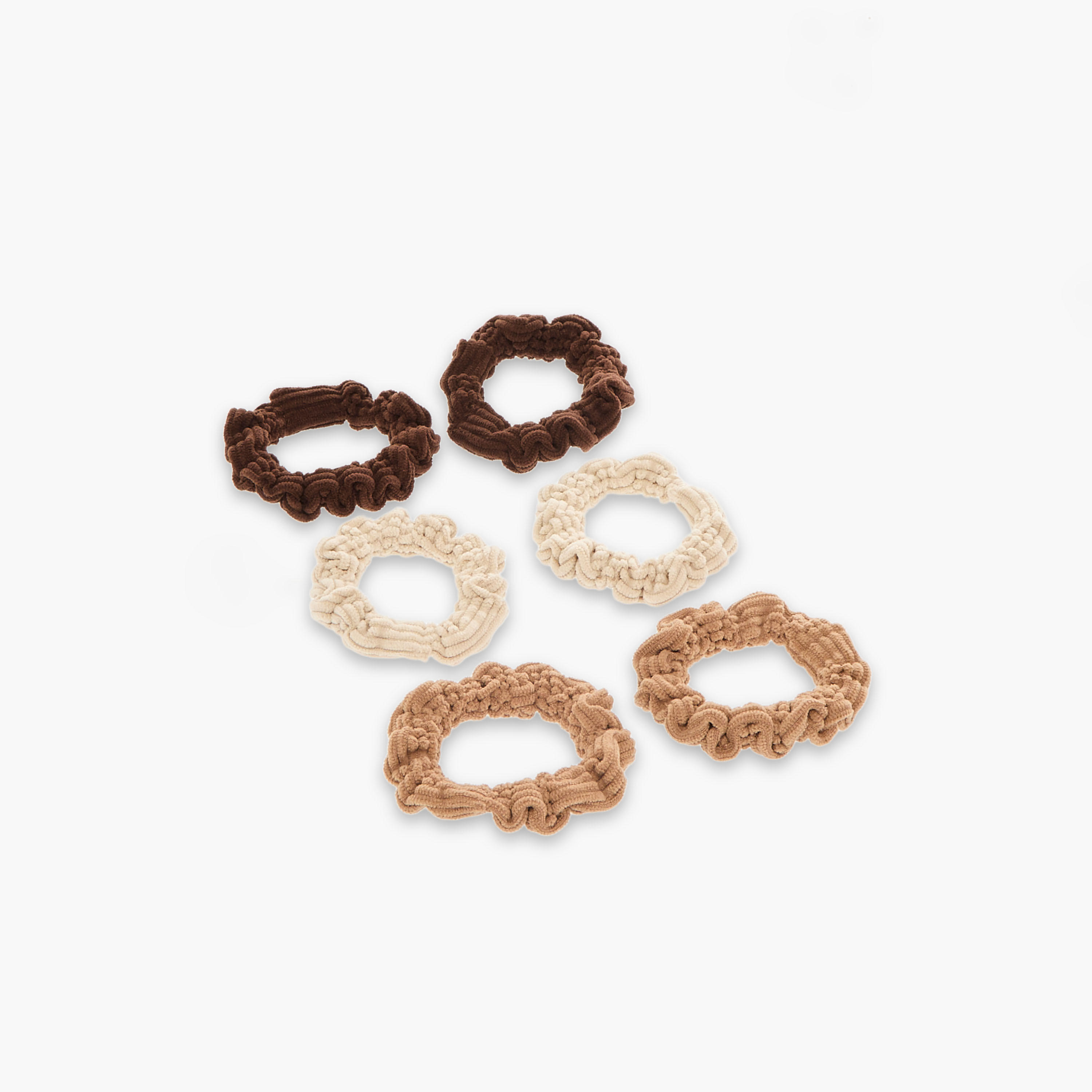 ربطات سكرانشي صغيرة بارزة الملمس من جلو - طقم 6 قطع-women-hairaccessories-scrunchies-image-2