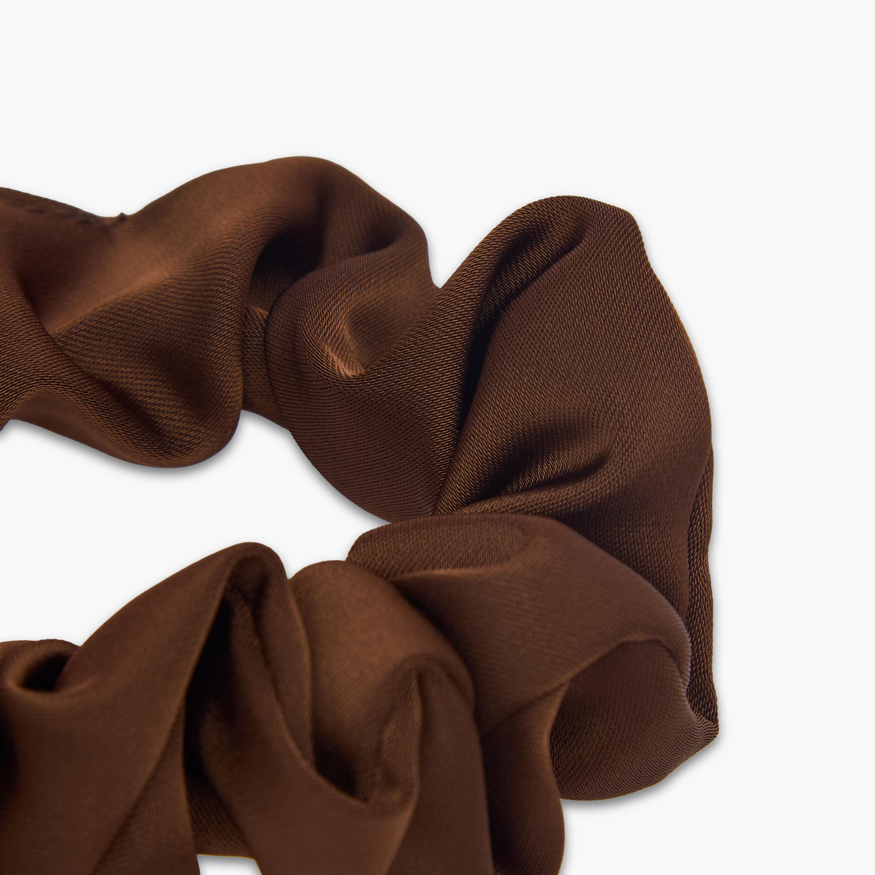 ربطات سكرانشي ساتان من جلو - طقم 5 قطع-women-hairaccessories-image-1