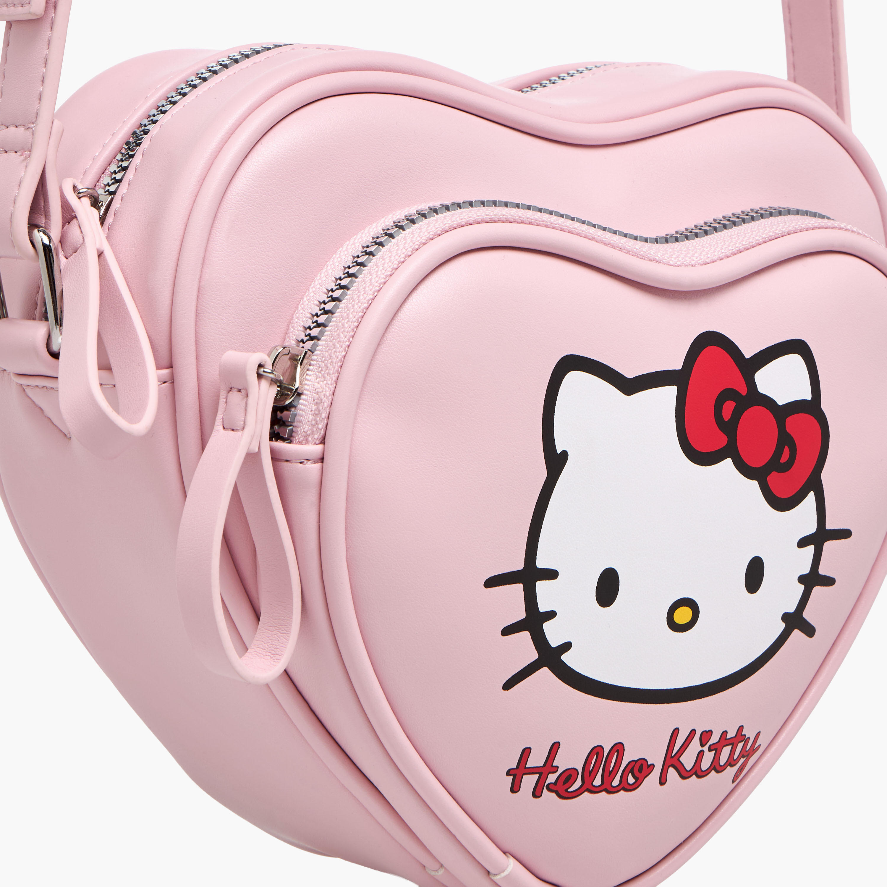 شنطة كروس بودي بتصميم قلب وحزام قابل للتعديل وطبعات هيلو كيتي-women-bagsandwallets-handbags-image-4