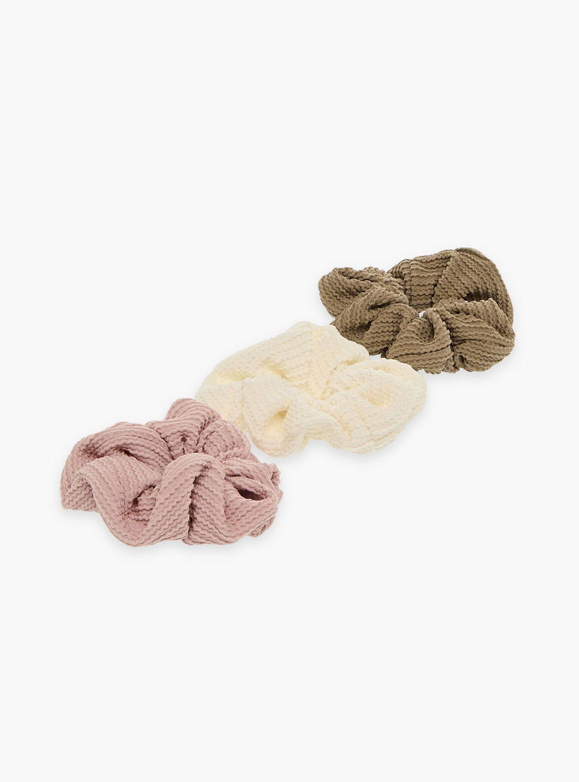 Set of 3 - Gloo Textured Scrunchie-women-hairaccessories-scrunchies-image-2