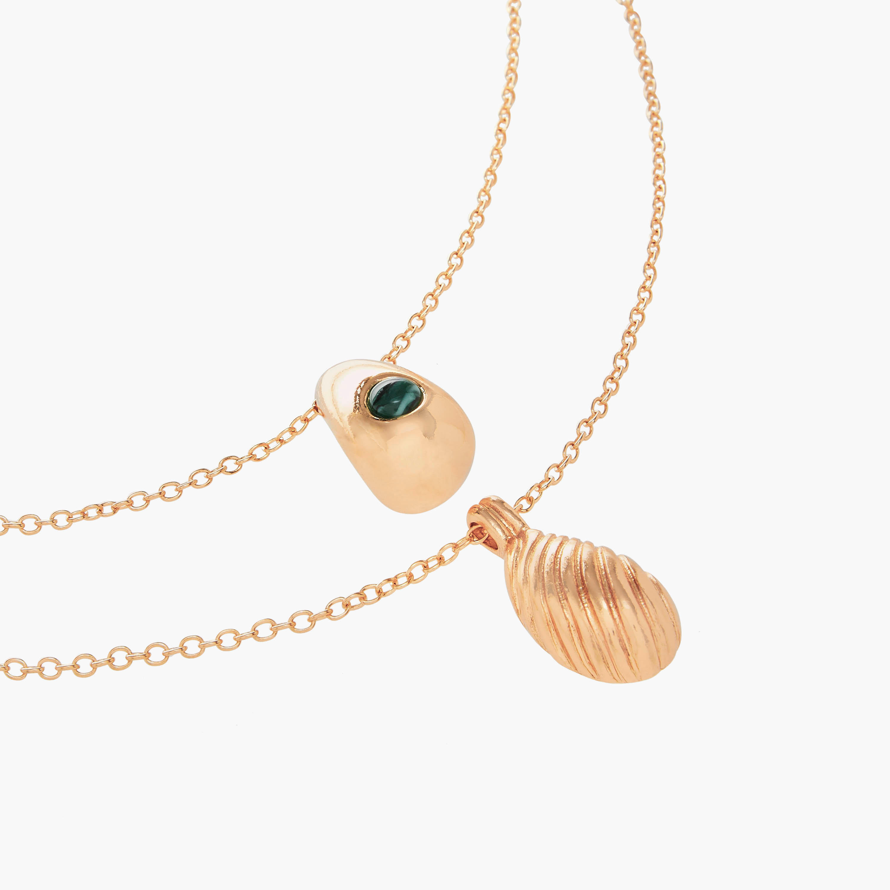 عقد سلسلة بطبقات ودلاية ومشبك إغلاق-women-watchesandjewellery-jewellery-necklacesandpendants-image-4