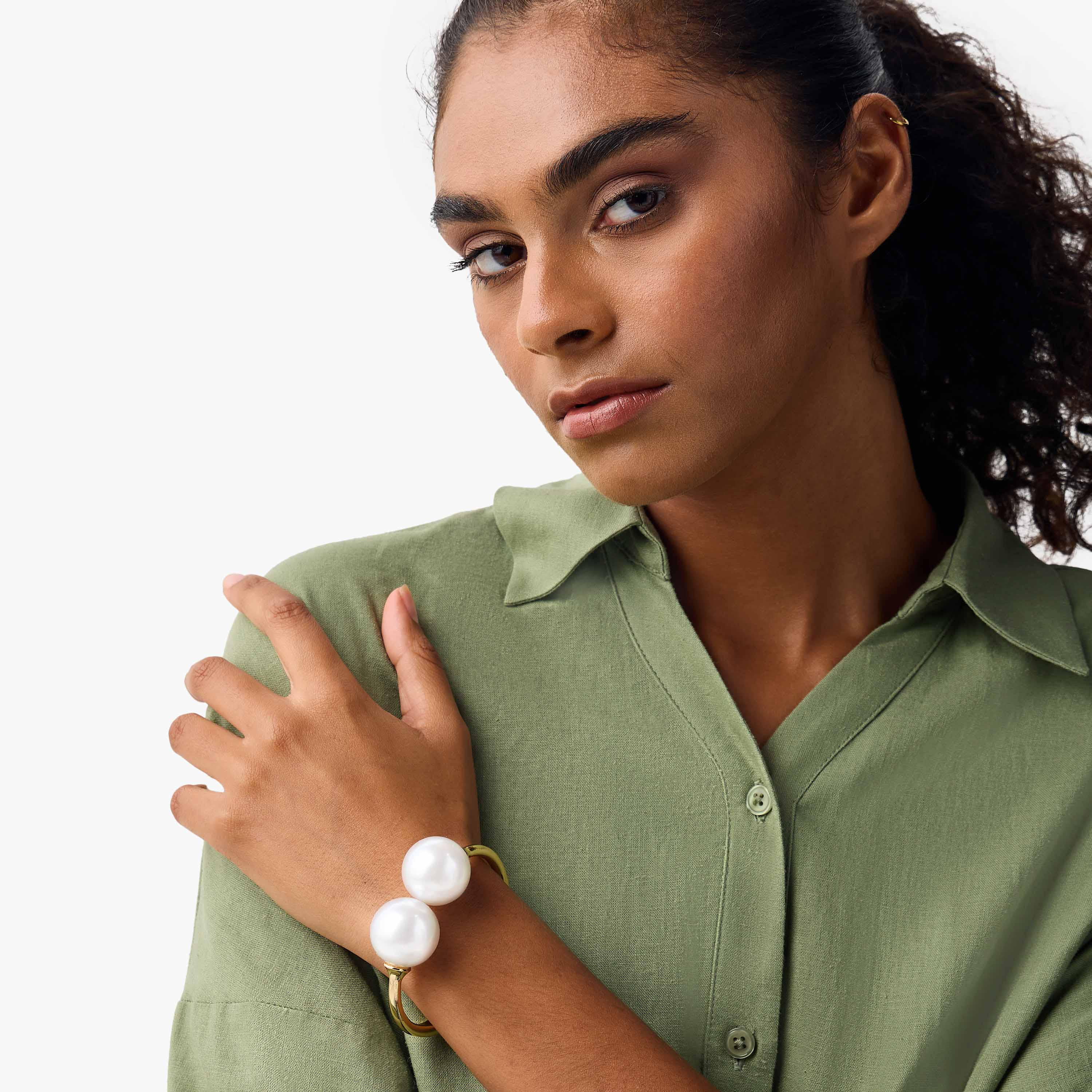 Pearl Cuff Bracelet-women-watchesandjewellery-jewellery-banglesandbracelets-image-2