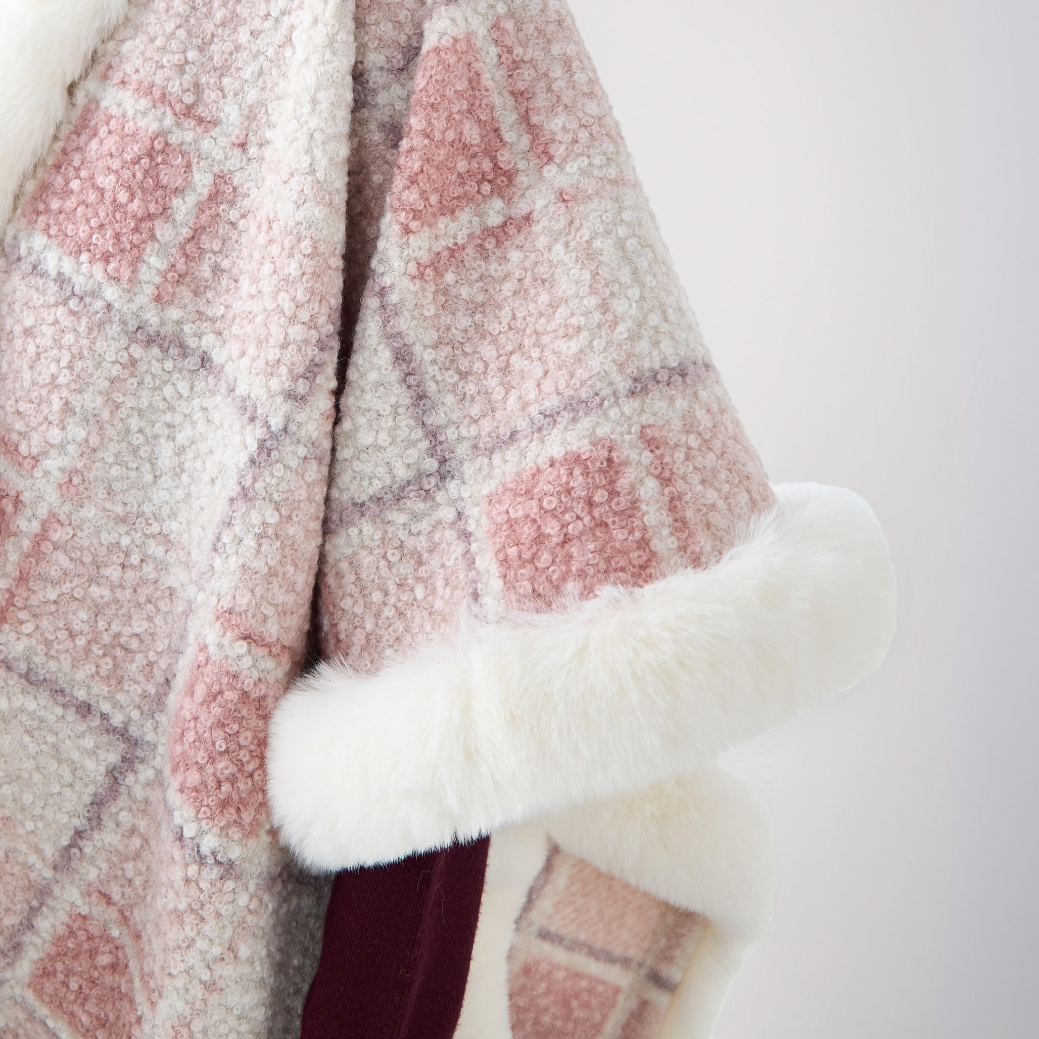 سترة كاب كاروهات طويلة-women-winterwear-cardigansandjumpers-cardigans-image-2