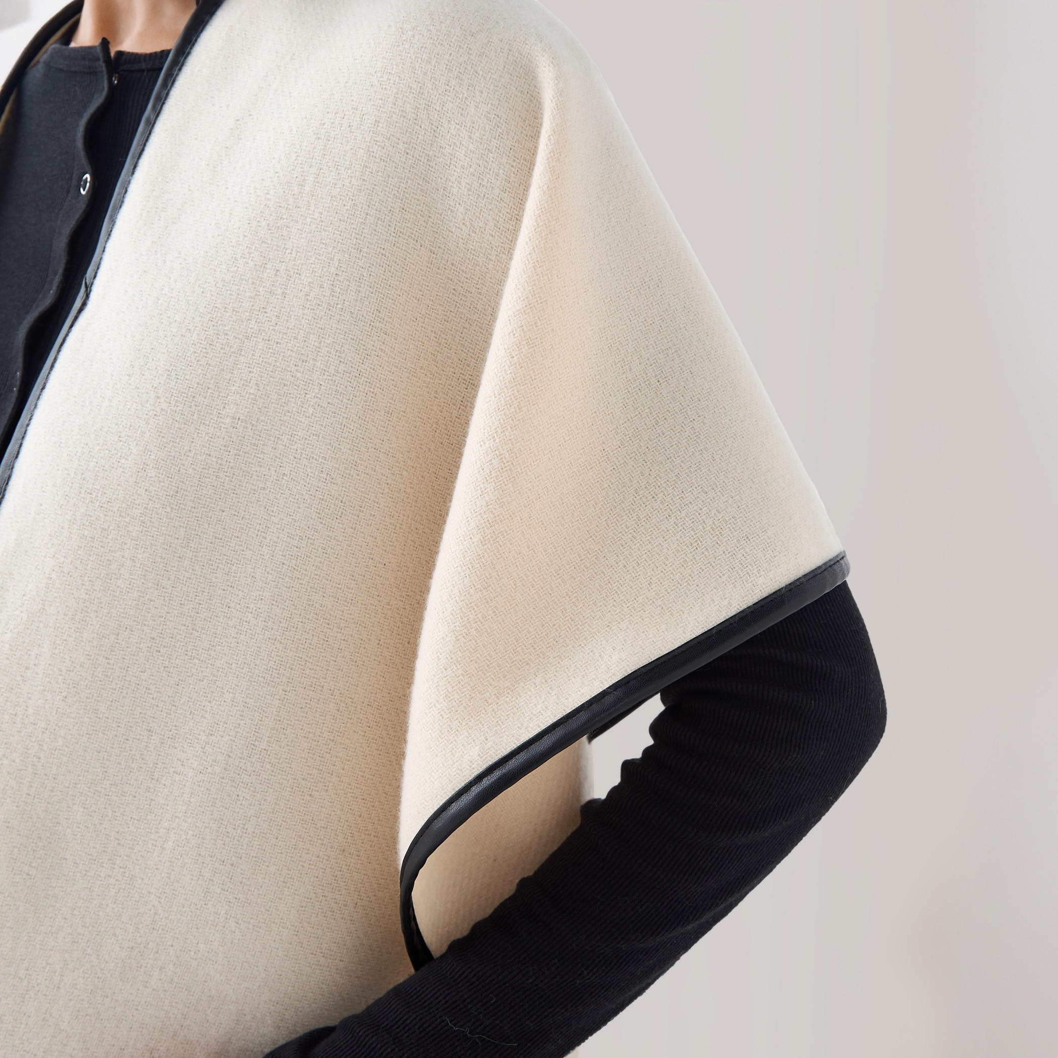 Cape Trim Polyester Textured-women-winterwear-cardigansandjumpers-cardigans-image-4
