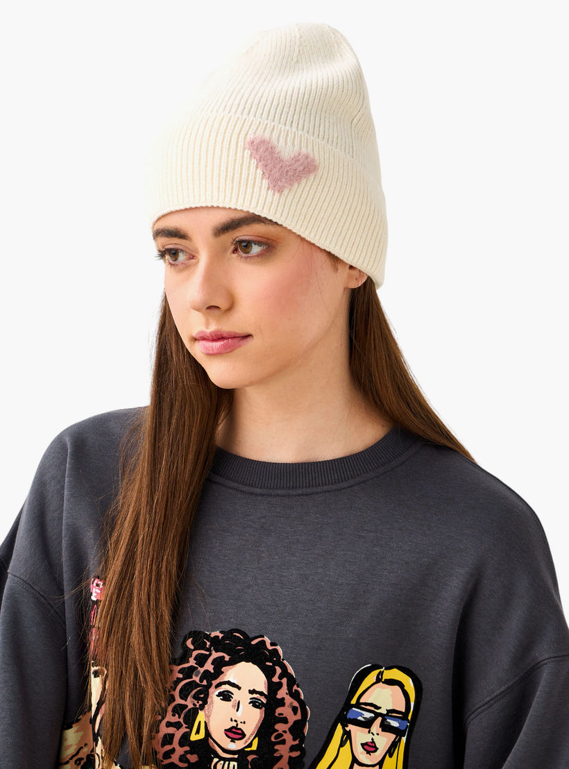 Heart Detail Beanie-women-clothingaccessories-capsandhats-image-2