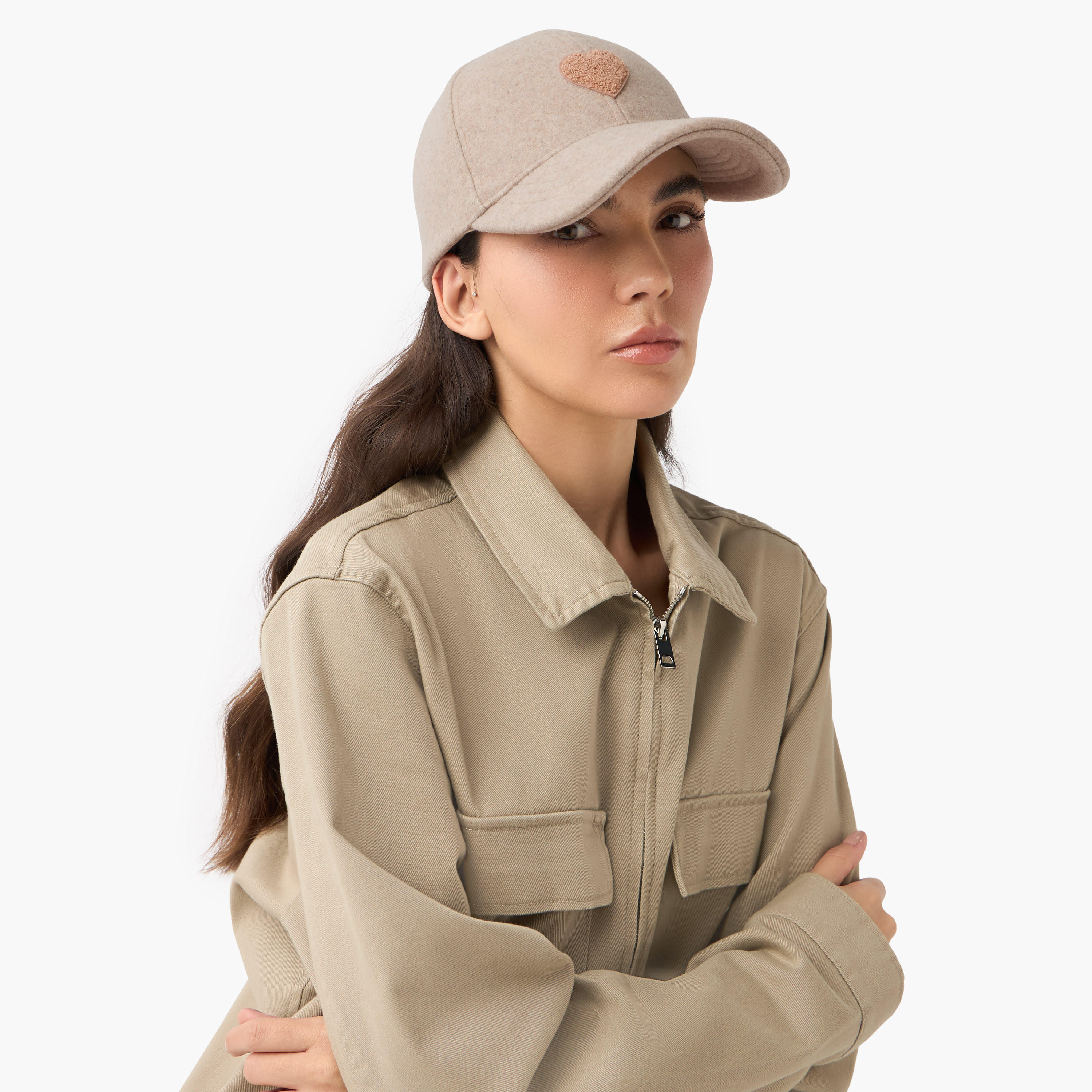 قبعة كاب بزخارف قلب وشريط إغلاق لاصق-women-clothingaccessories-capsandhats-image-7
