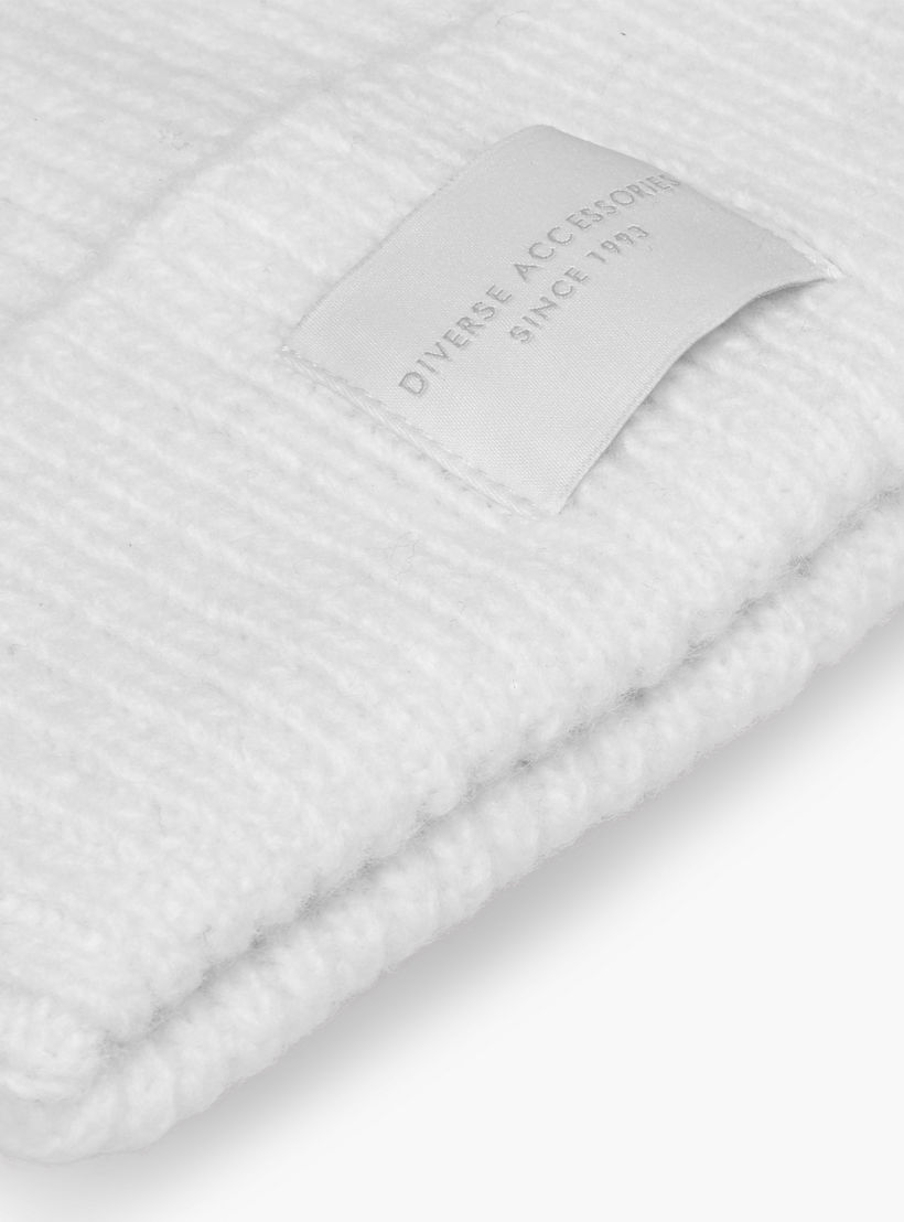 Patch Detail Beanie-women-clothingaccessories-capsandhats-image-3