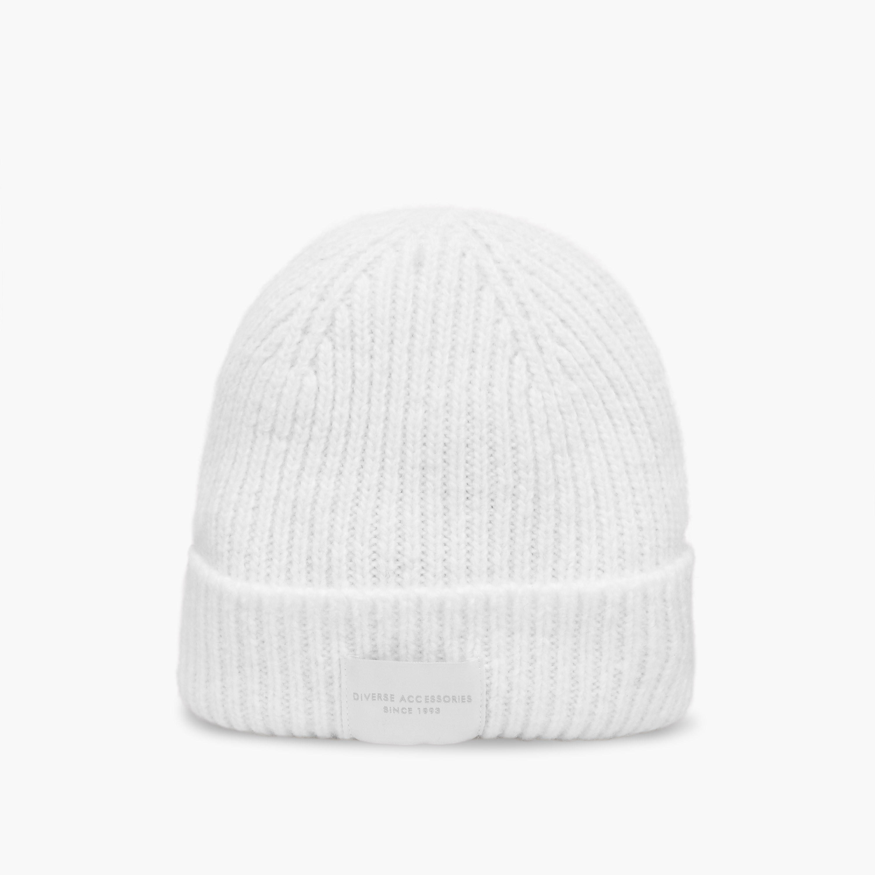 قبعة بيني بتفاصيل رقعة-women-clothingaccessories-capsandhats-image-1